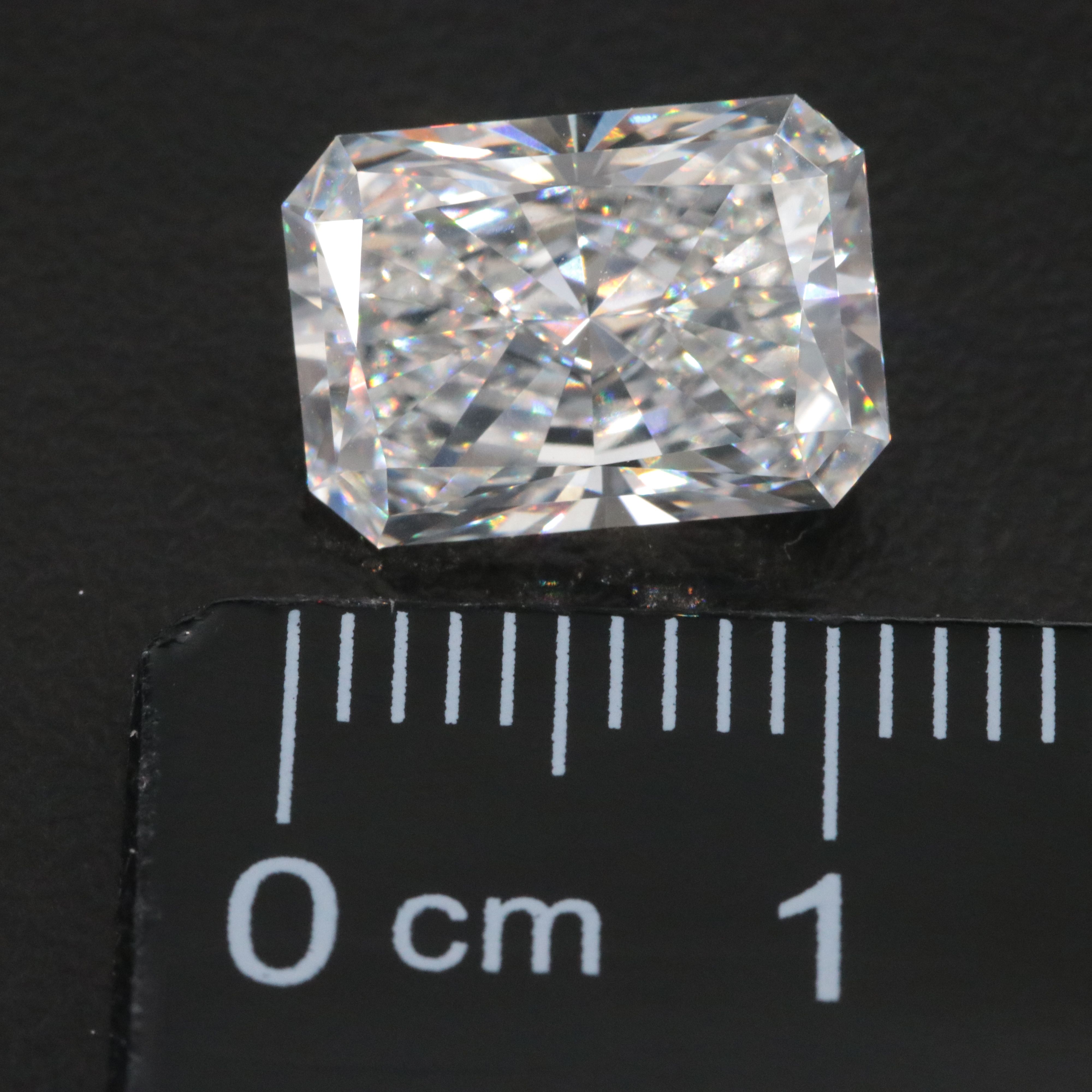 Loose 3.88 CT Lab Grown Diamond with IGI Report