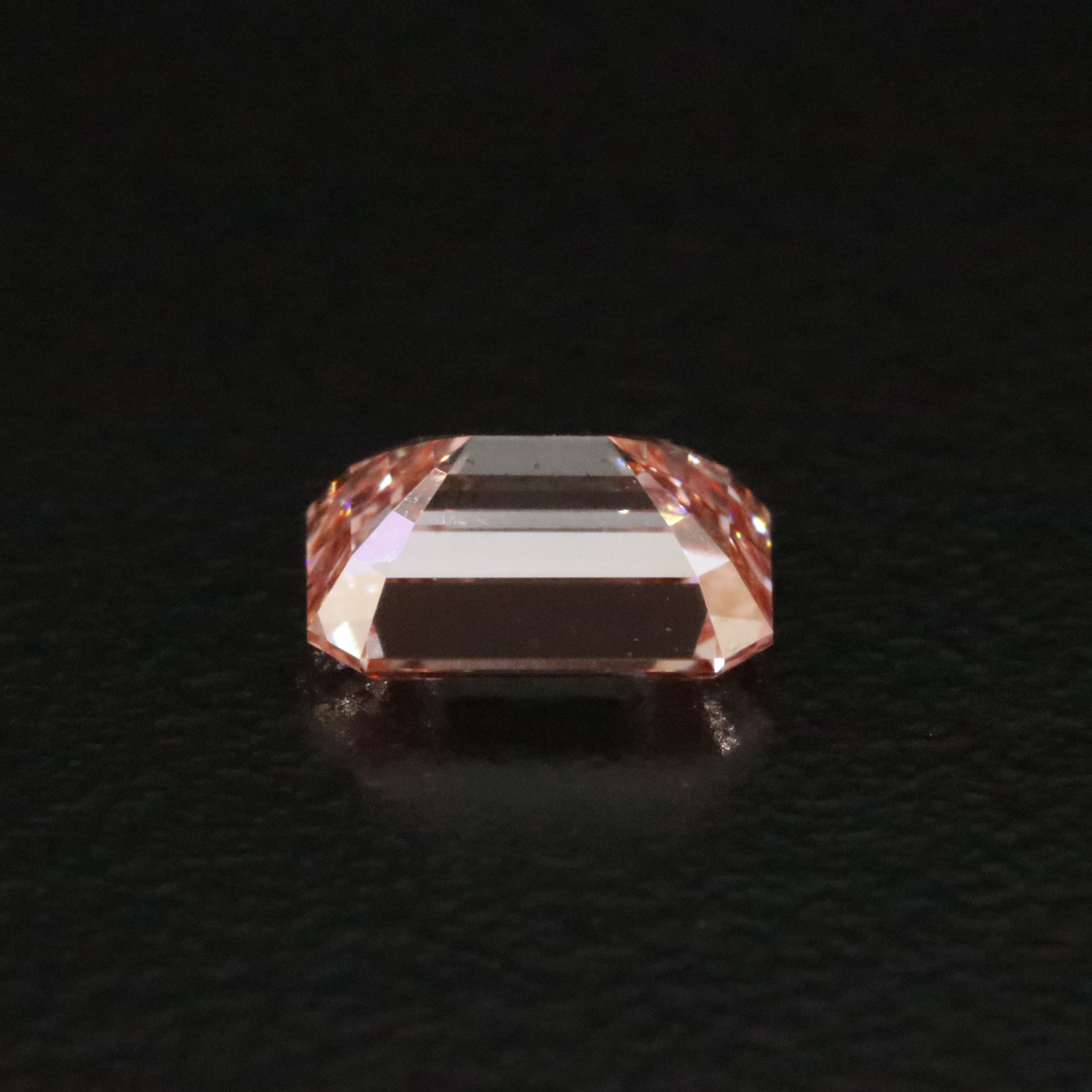 Loose 1.01 CT Lab Grown Fancy Vivid Pink Diamond with IGI Report