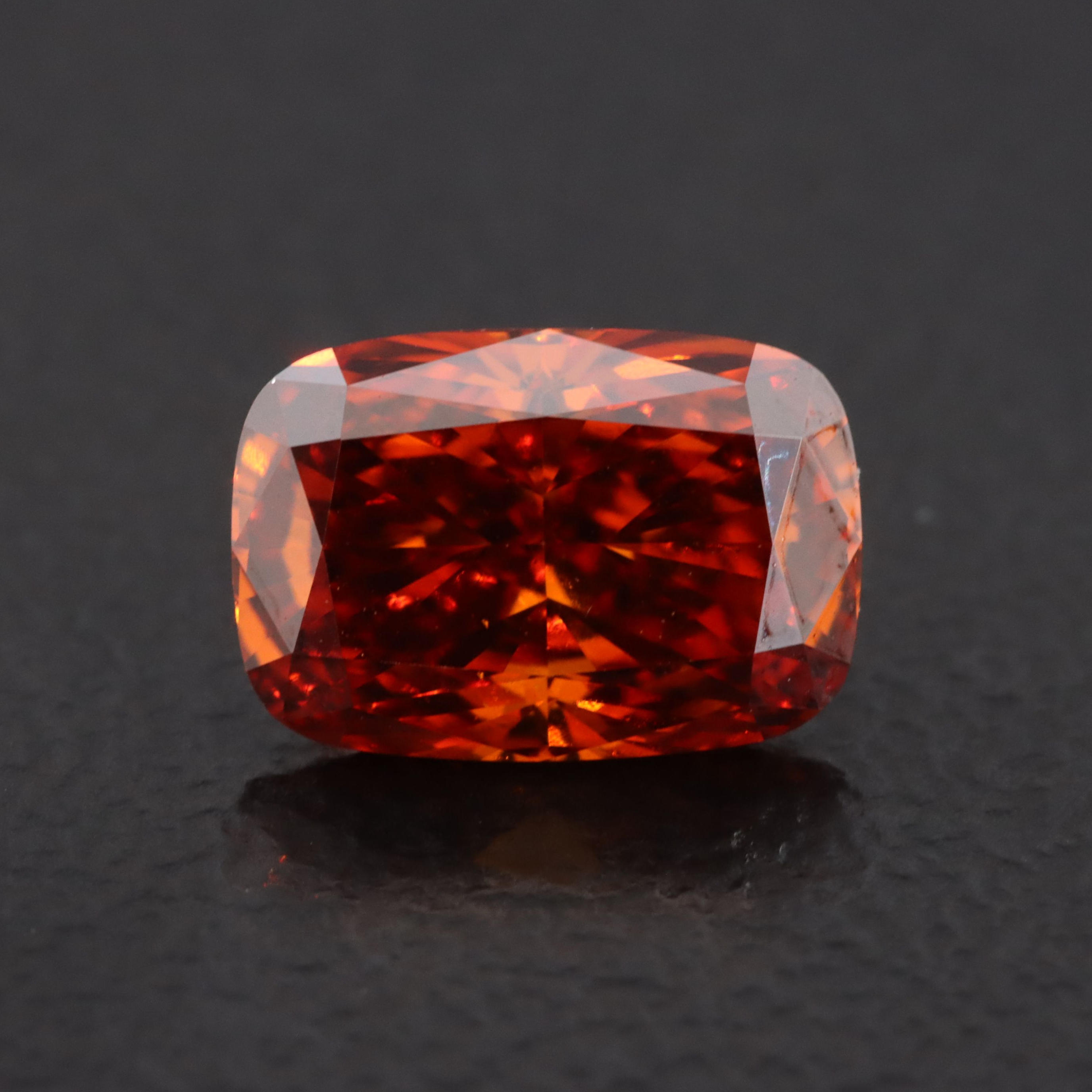Loose 1.02 CT Lab Grown Fancy Vivid Orange Diamond with IGI Report