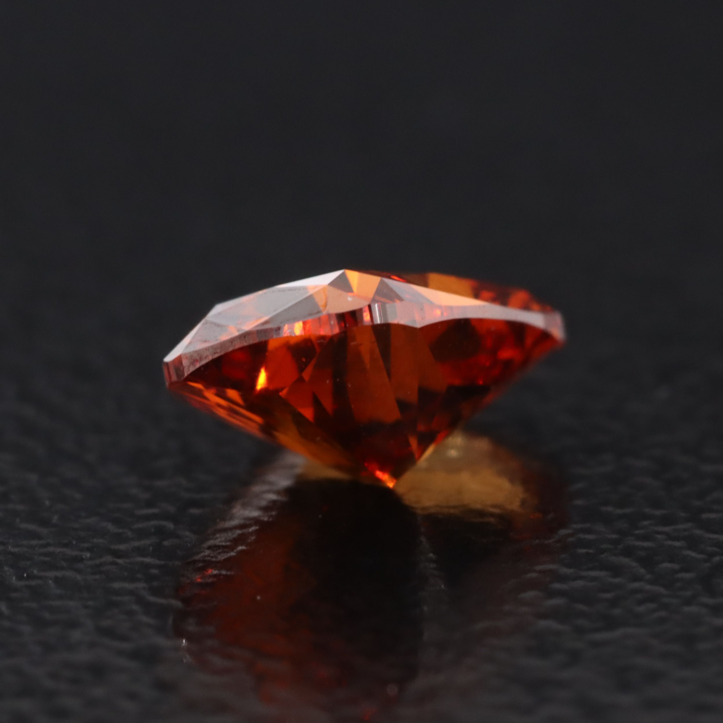 Loose 1.02 CT Lab Grown Fancy Vivid Orange Diamond with IGI Report