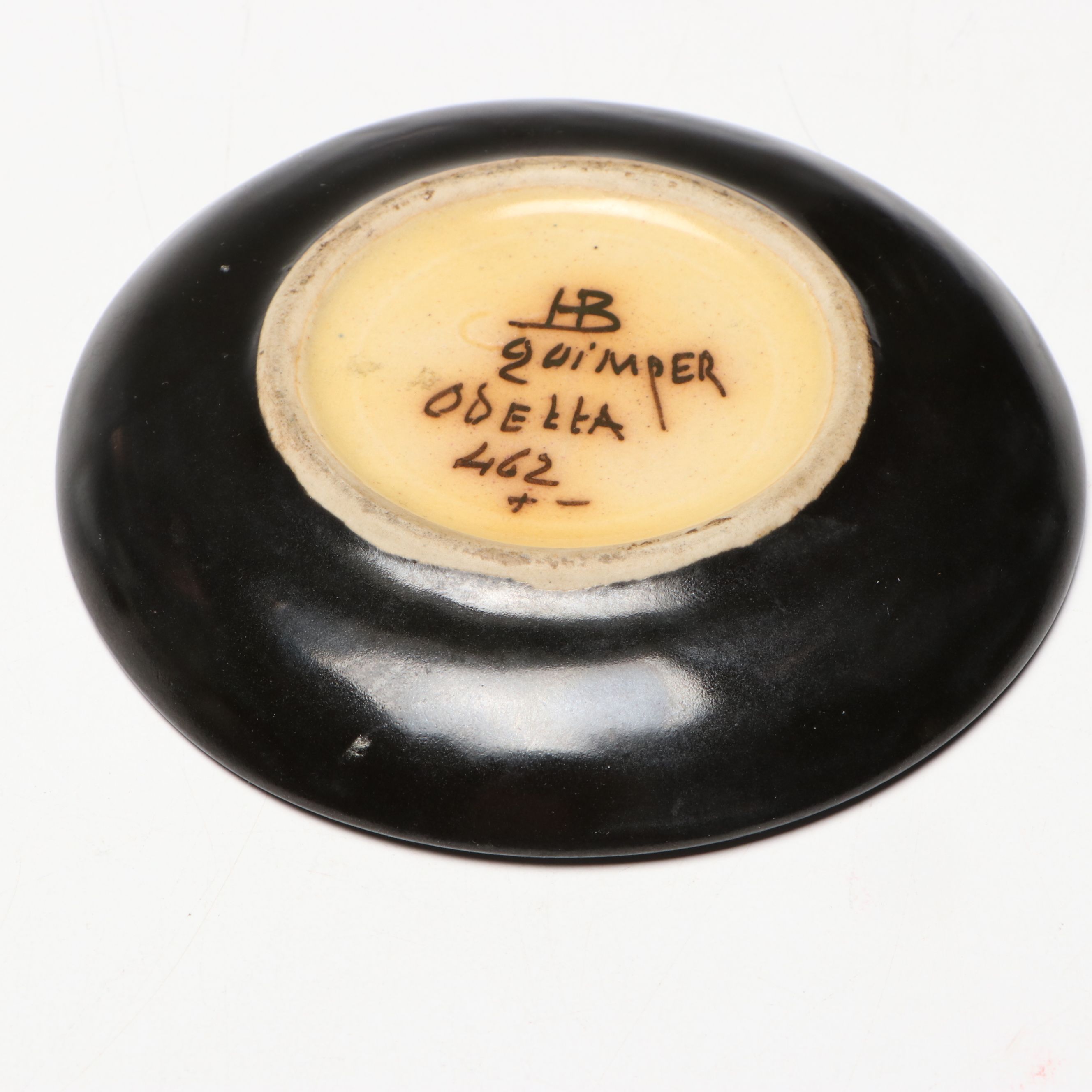 Henriot Quimper Odetta French Pottery Plate, Mid-20th Century