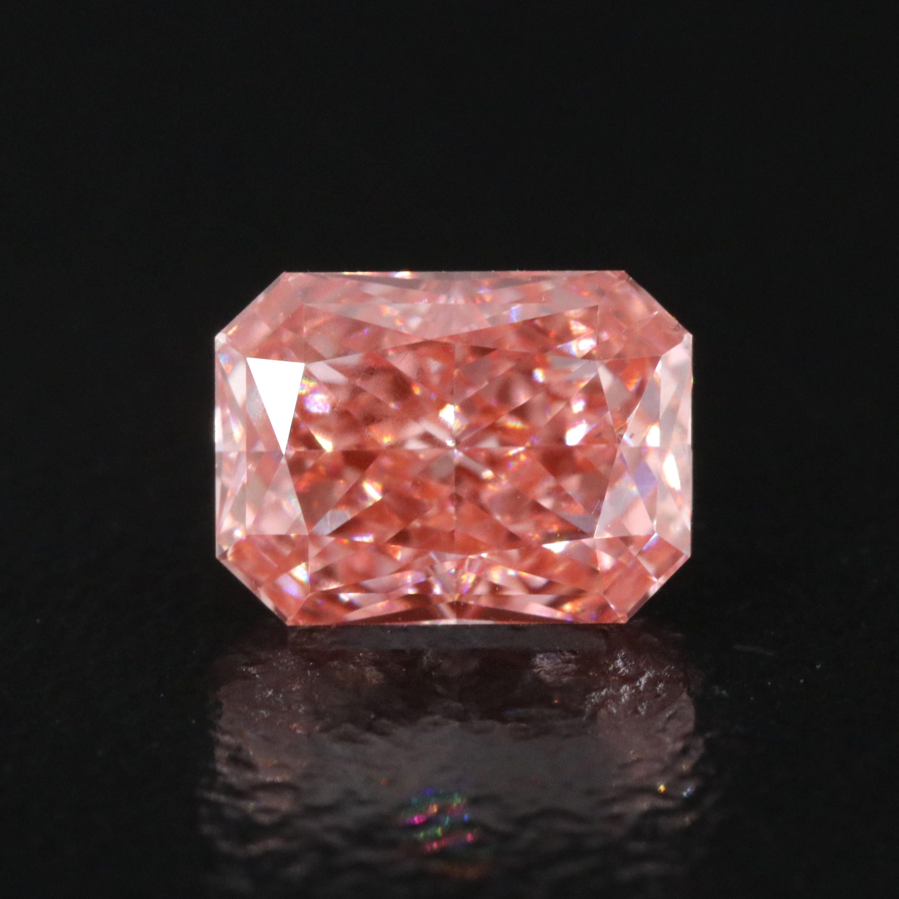 Loose 1.07 CT Lab Grown Fancy Vivid Pink Diamond with IGI Report