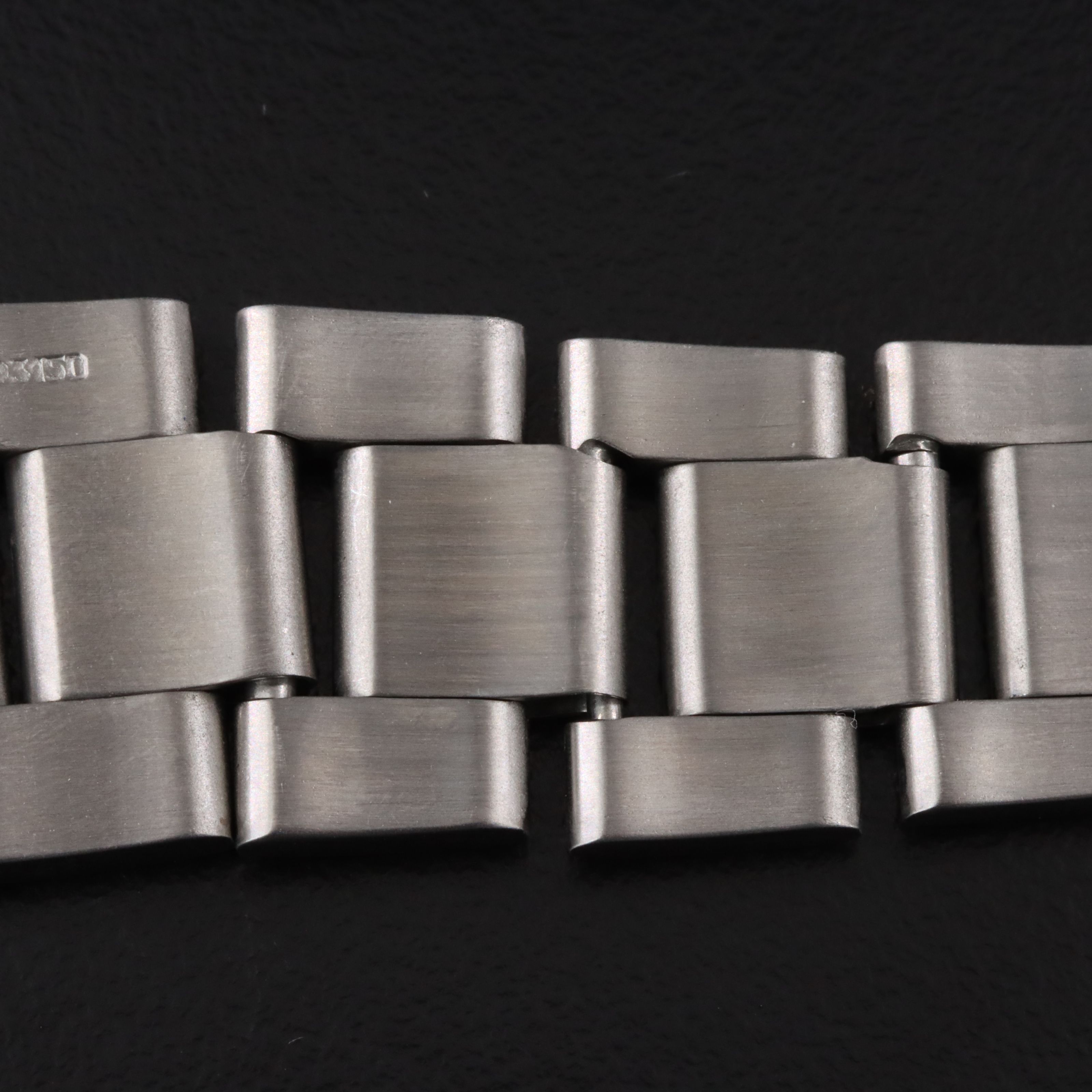 1983 Rolex Oyster Steelinox 93150 Watchband With 593 End Pieces