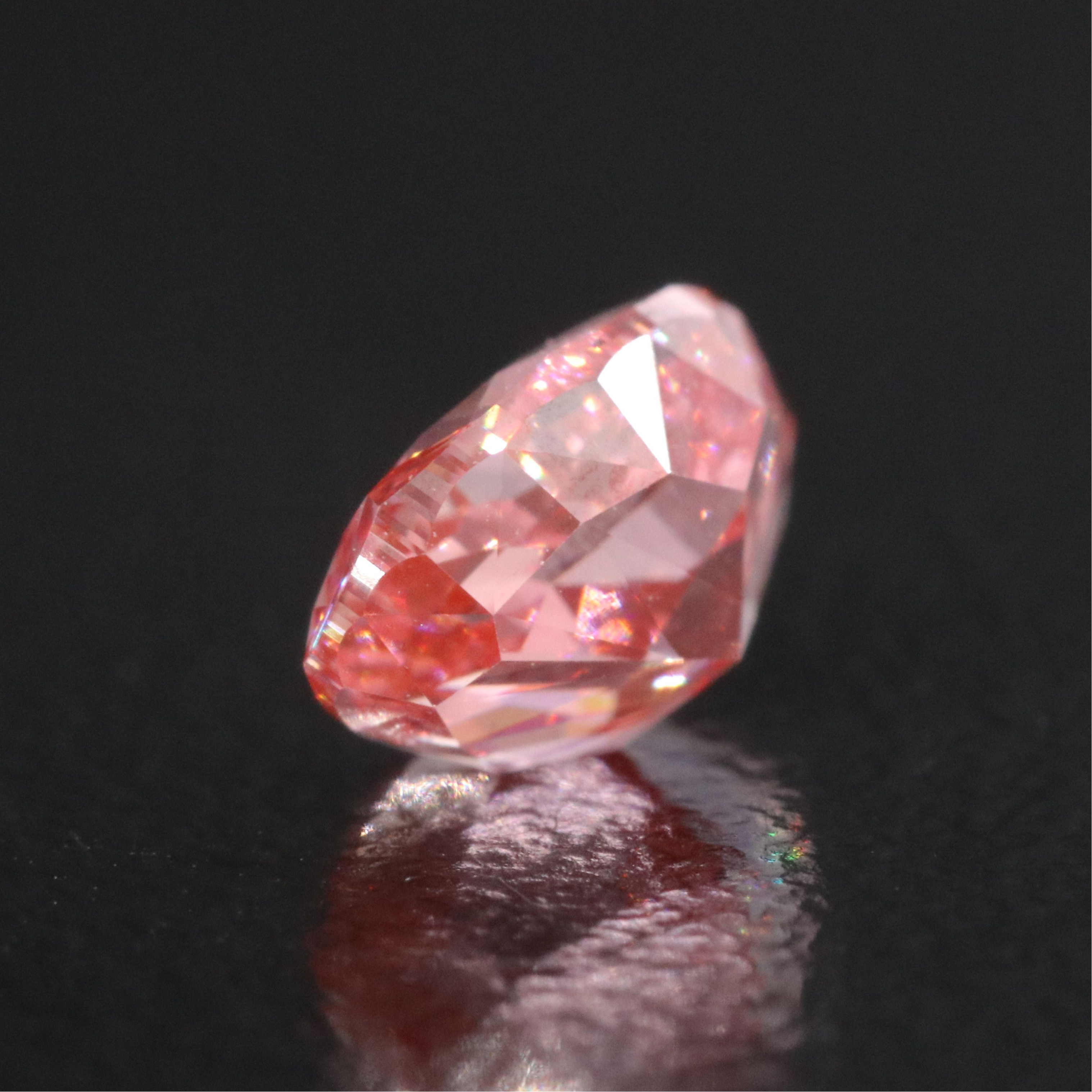 Loose 1.04 CT Lab Grown Fancy Vivid Pink Diamond with IGI Report