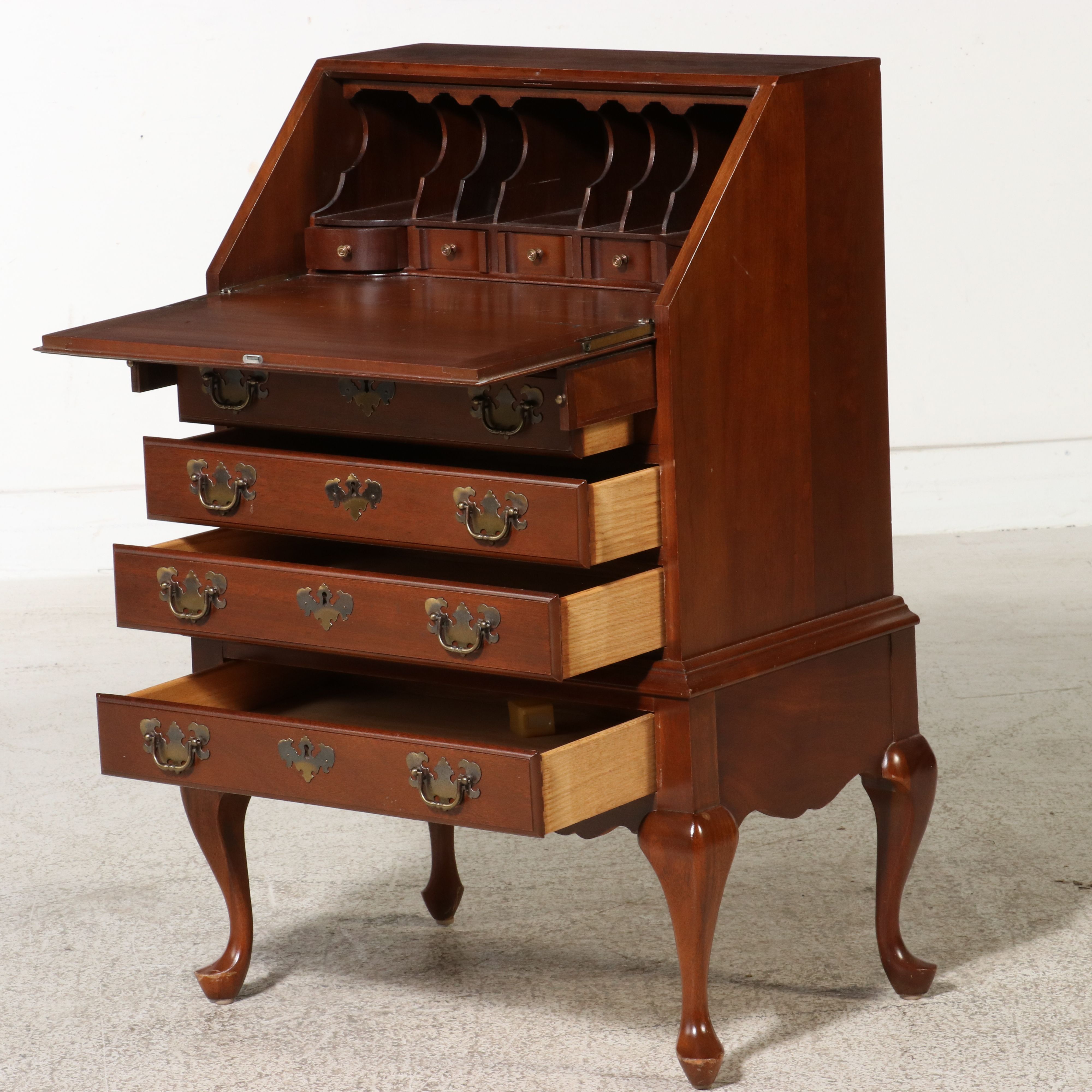 Maddox of Jamestown Mahogany Slant-Front Desk