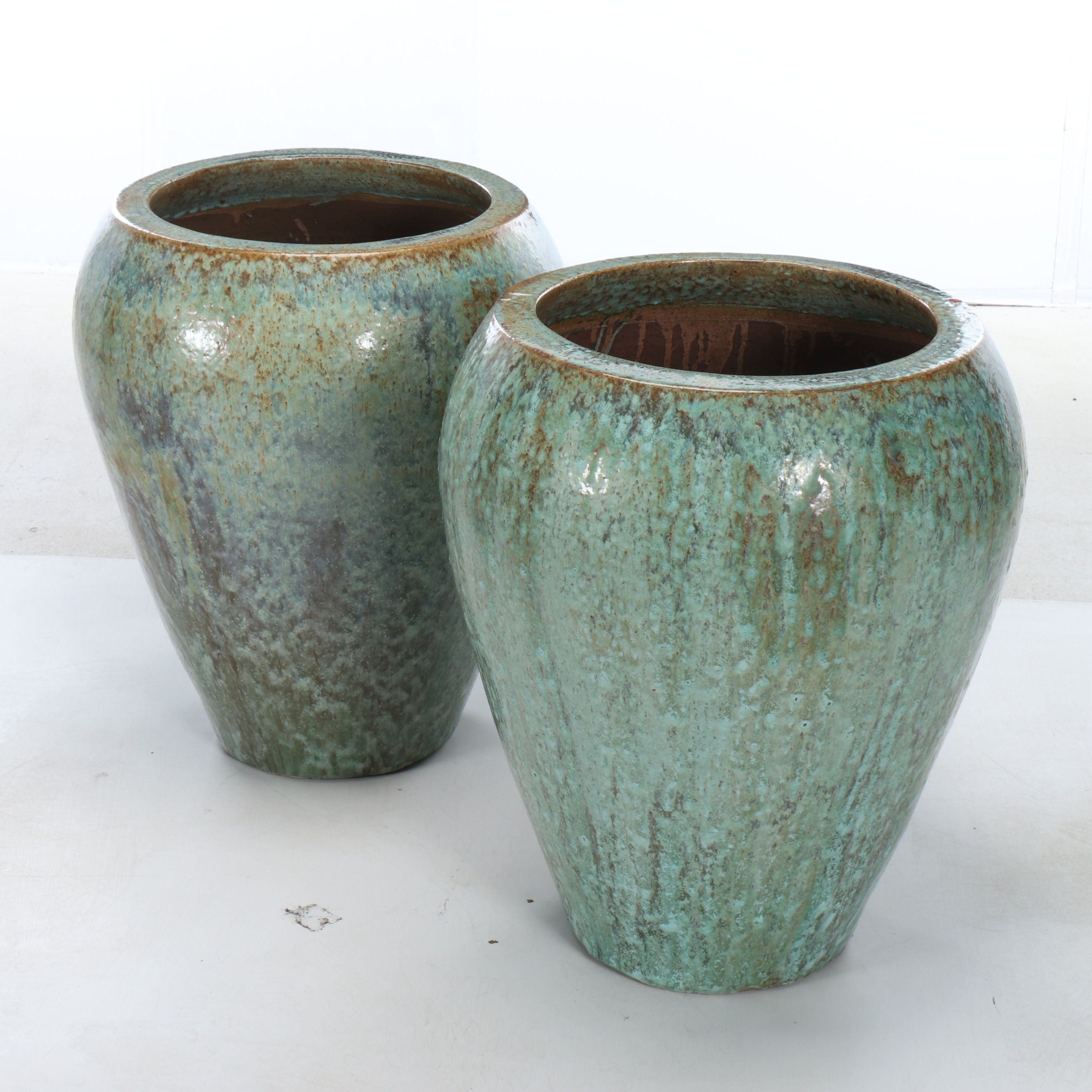 Mottled Green Glaze Earthenware Egg Planters