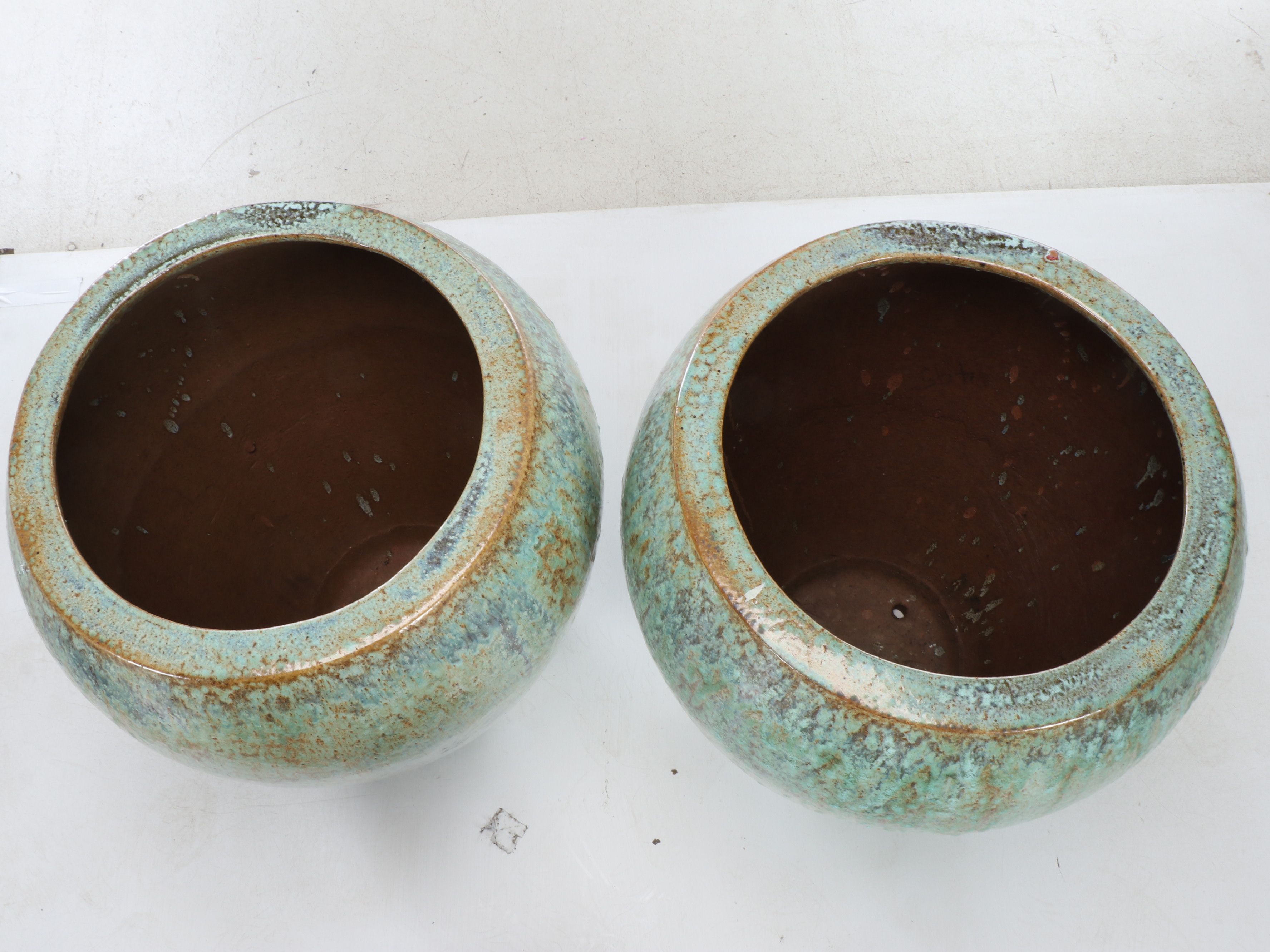 Mottled Green Glaze Earthenware Egg Planters