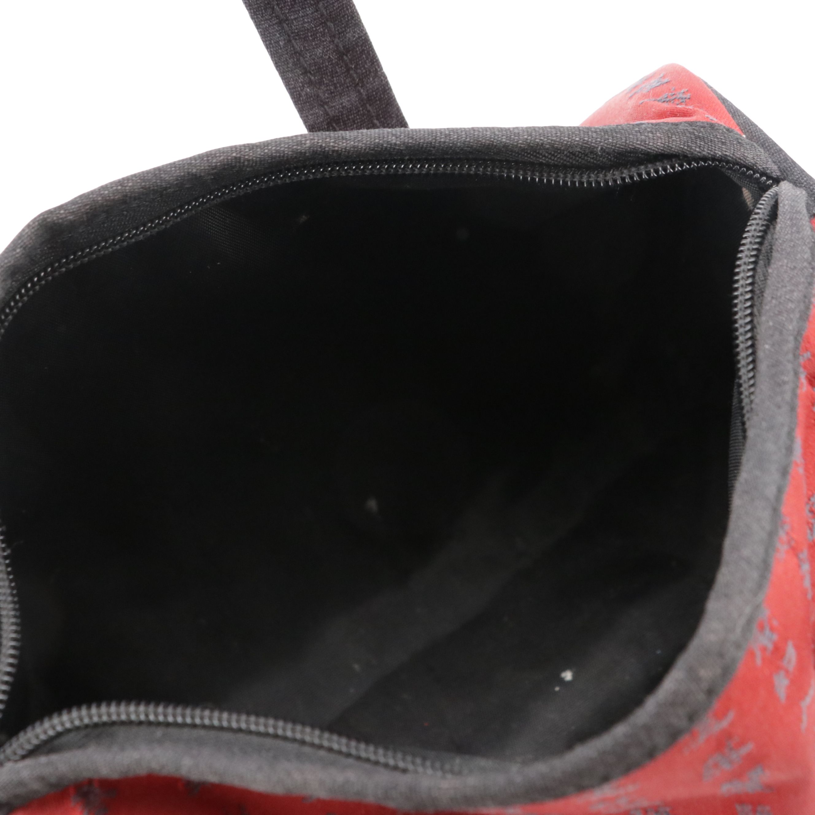 Chinese Character Jacquard Handbag with Zip Pouches