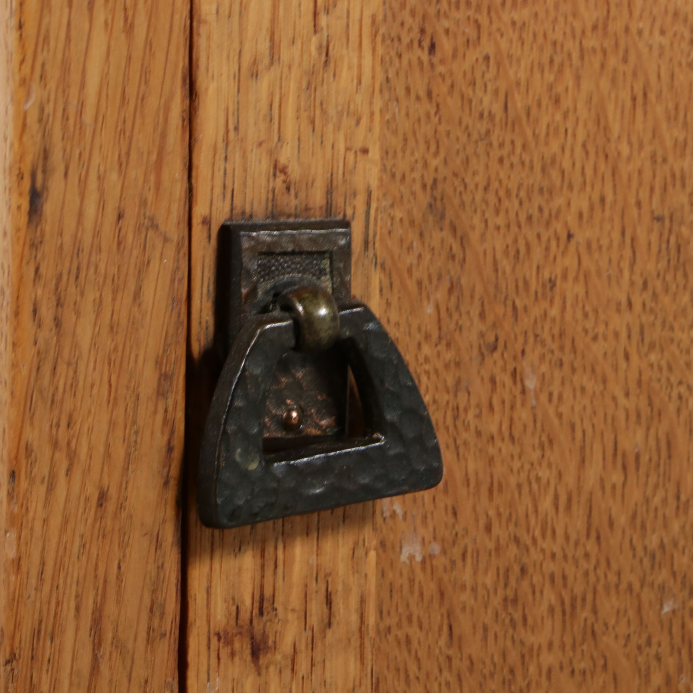 American Arts & Crafts Quarter-Sawn Oak Humidor Pedestal, Early 20th Century