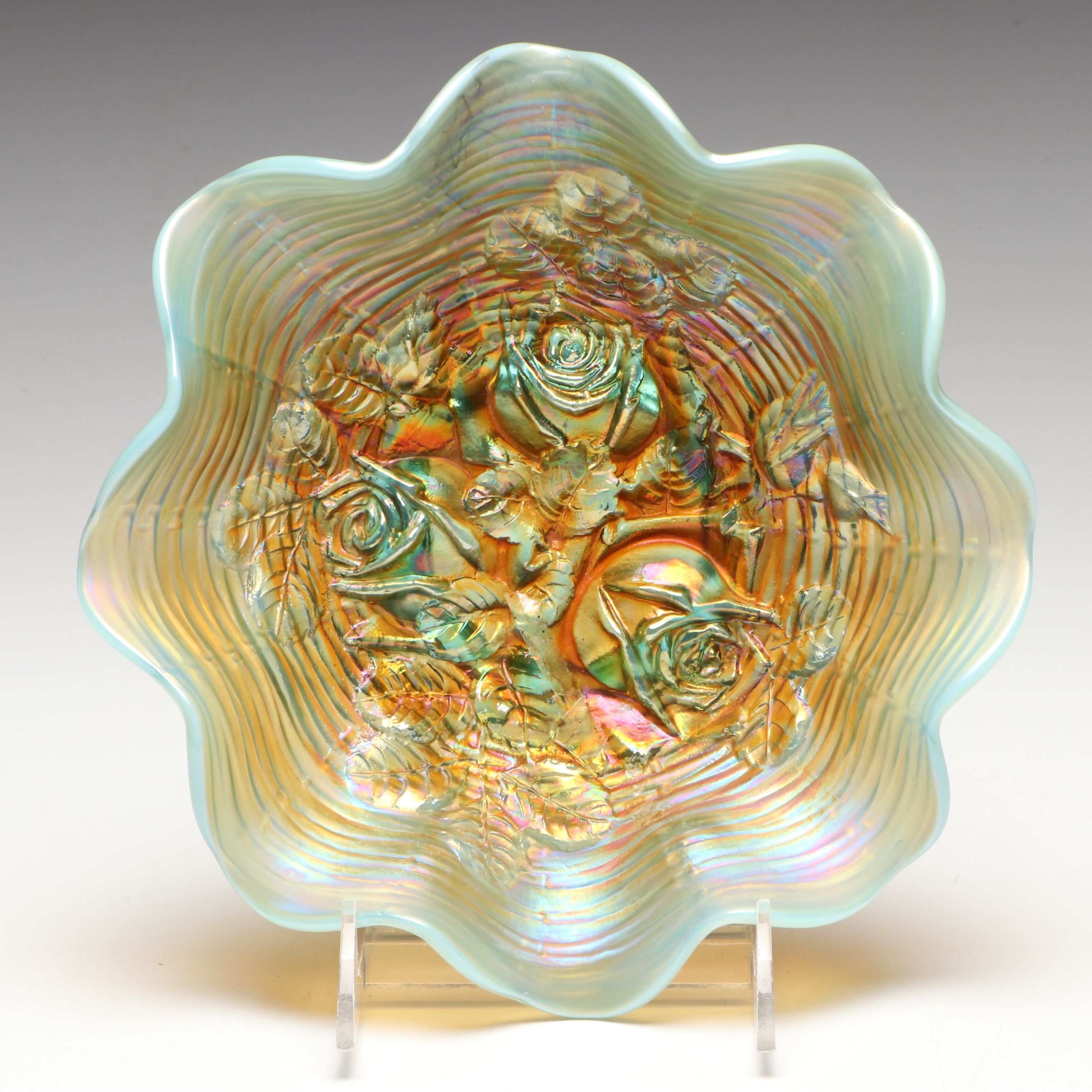 Northwood "Rose Show" Carnival Glass Ruffled Bowl, Early 20th Century