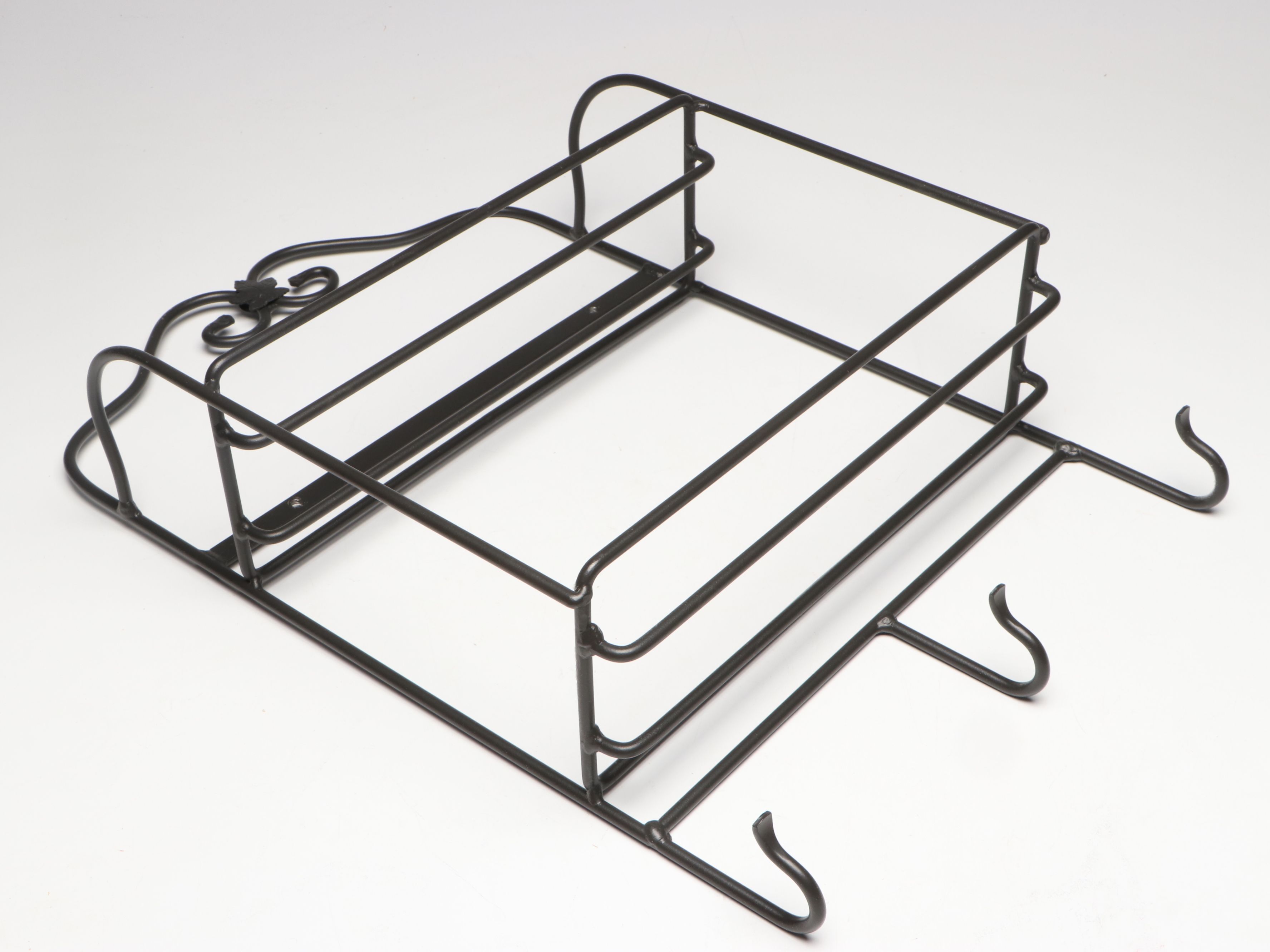 Longaberger Woven and Fabric Lined Baskets with Metal Rack