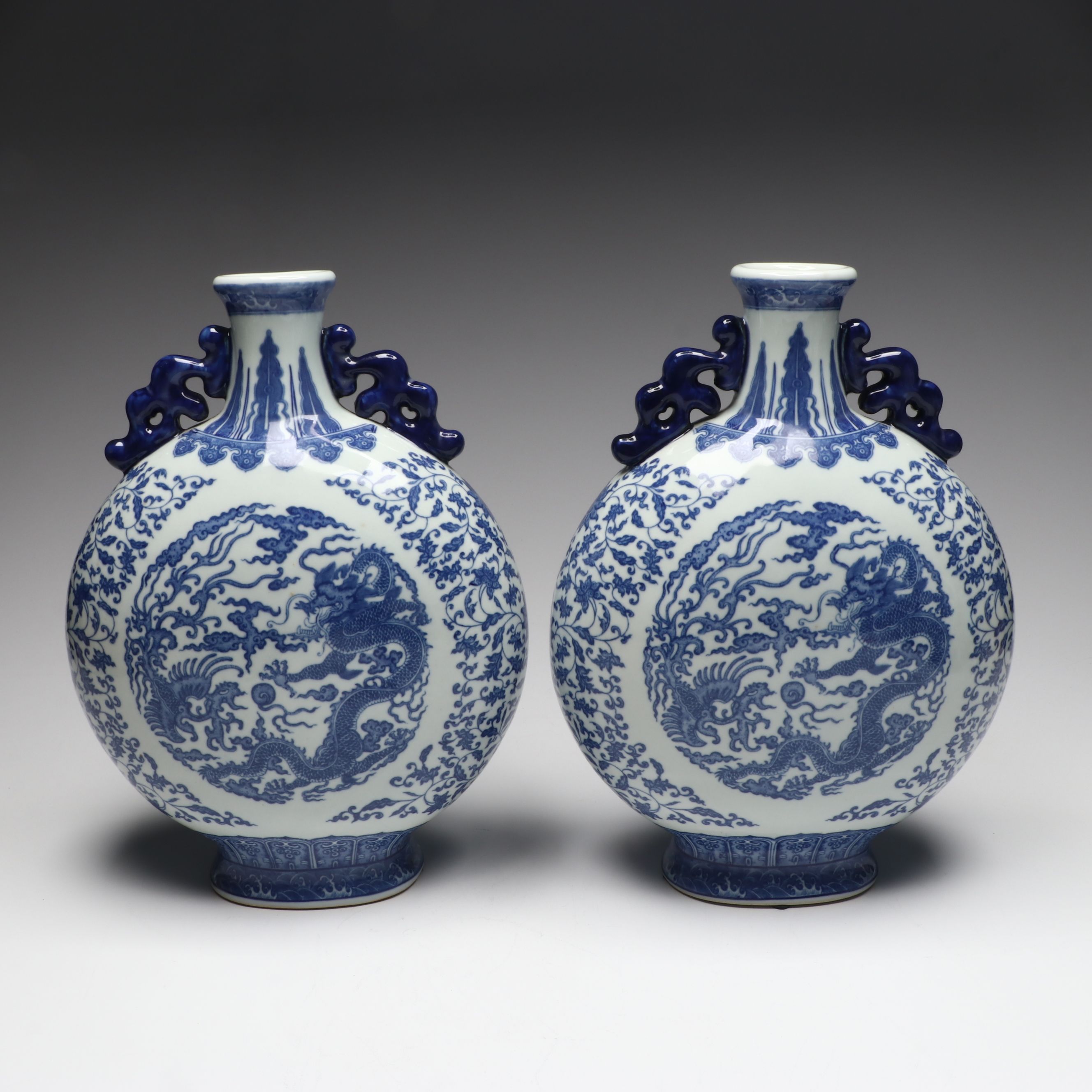 Chinese Blue and White Floral Porcelain Vases