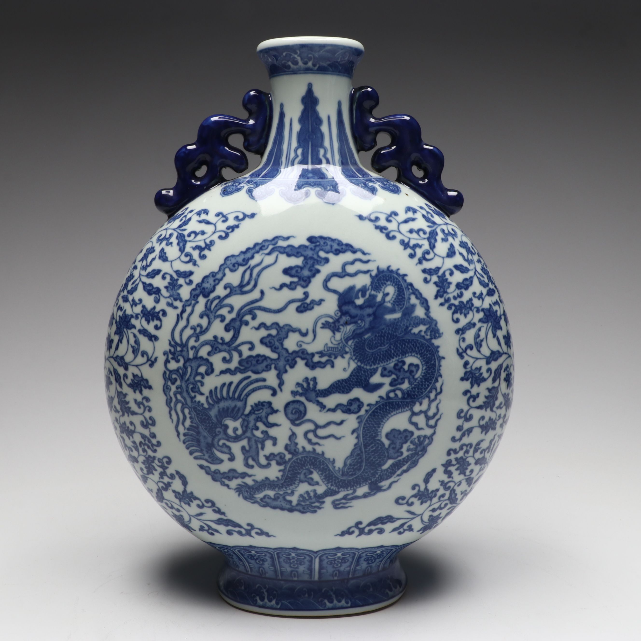 Chinese Blue and White Floral Porcelain Vases