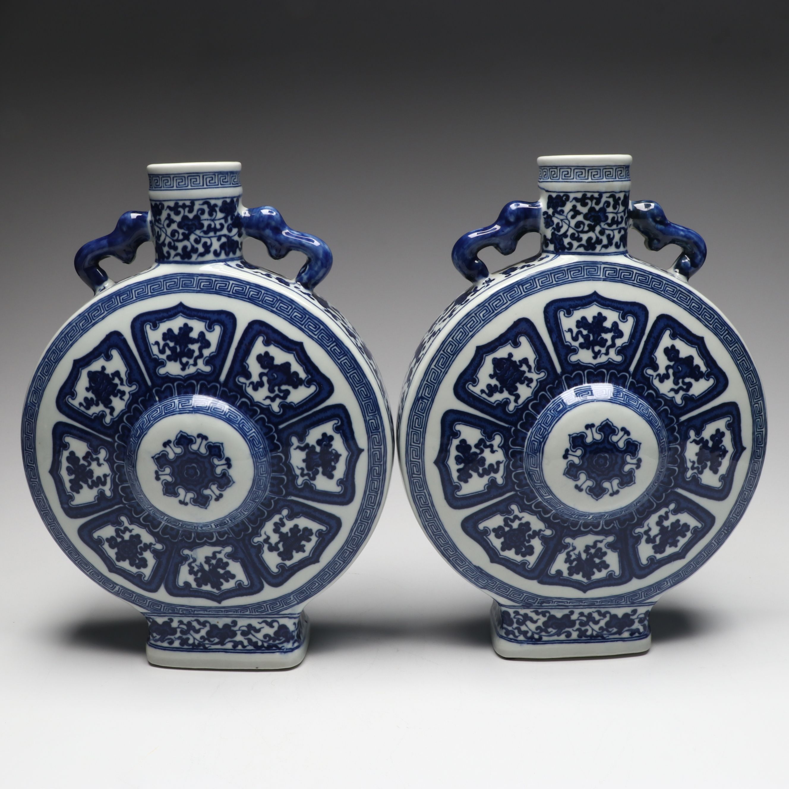 Chinese Blue and White Floral Porcelain Vases