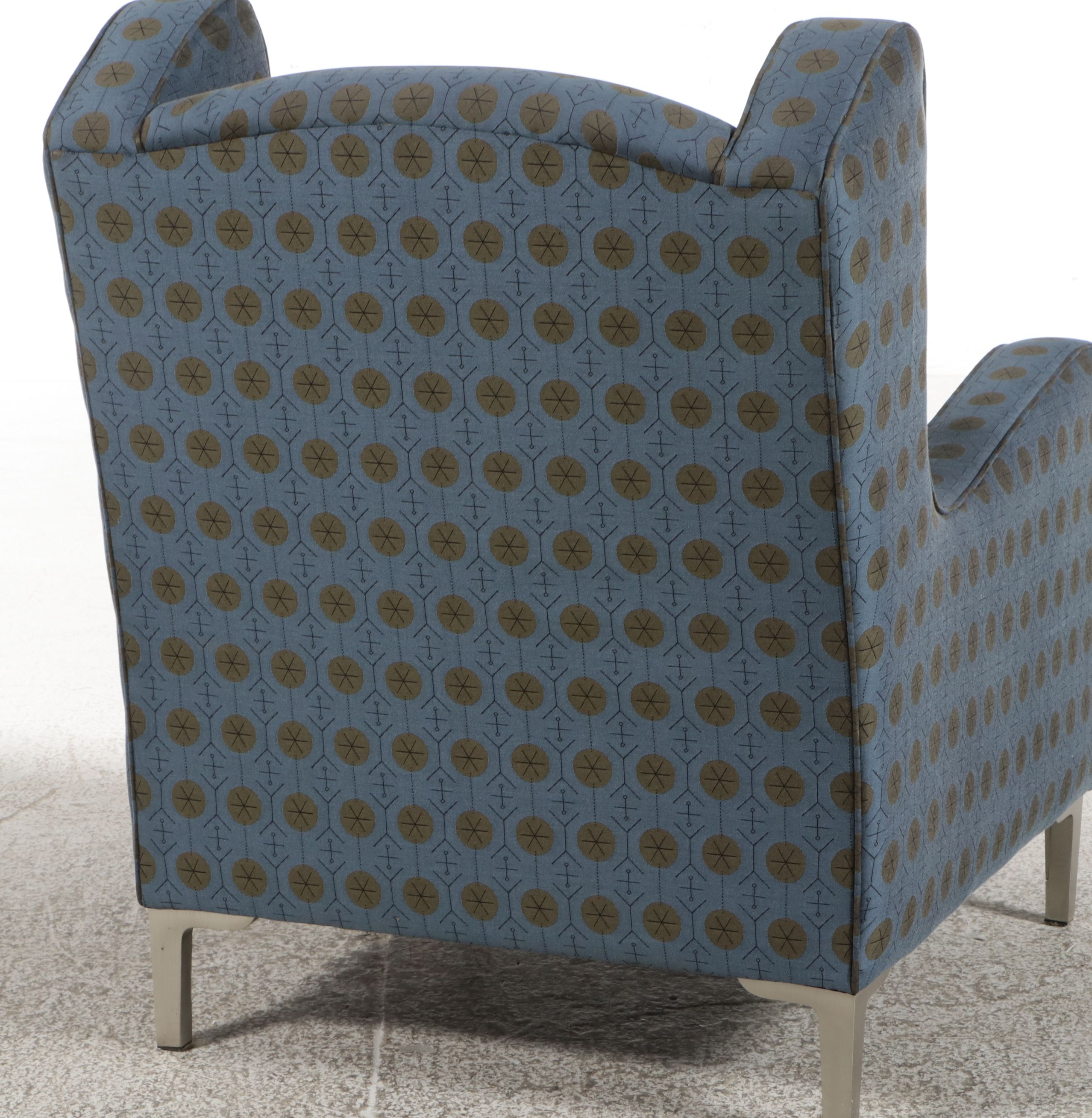 Contemporary Carter Wingback Lounge Chair