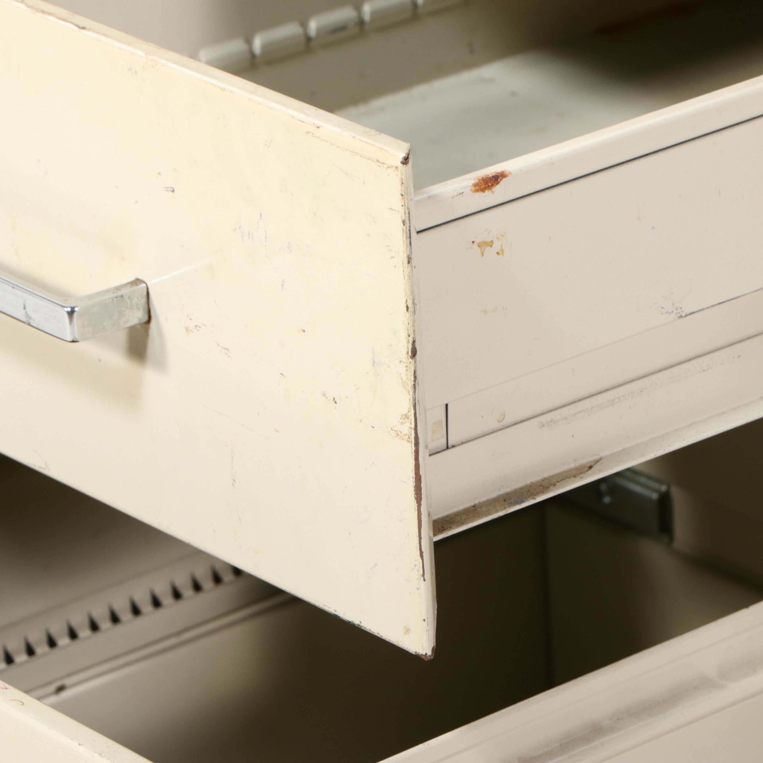 Mid Century Modern Steel and Faux Wood Laminate Office Desk