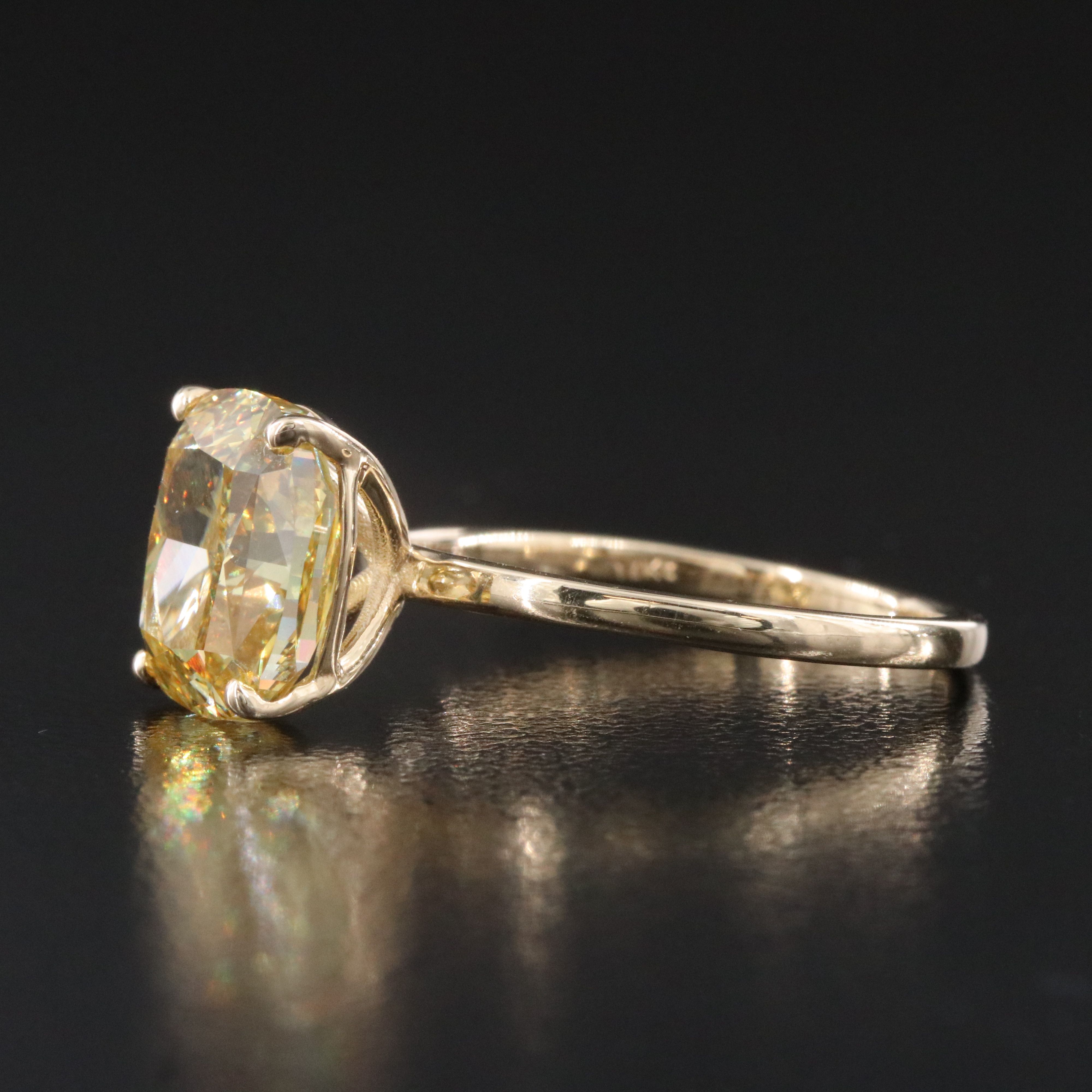 14K 4.00 CT Lab Grown Fancy Vivid Yellow Diamond Solitaire Ring with IGI Report