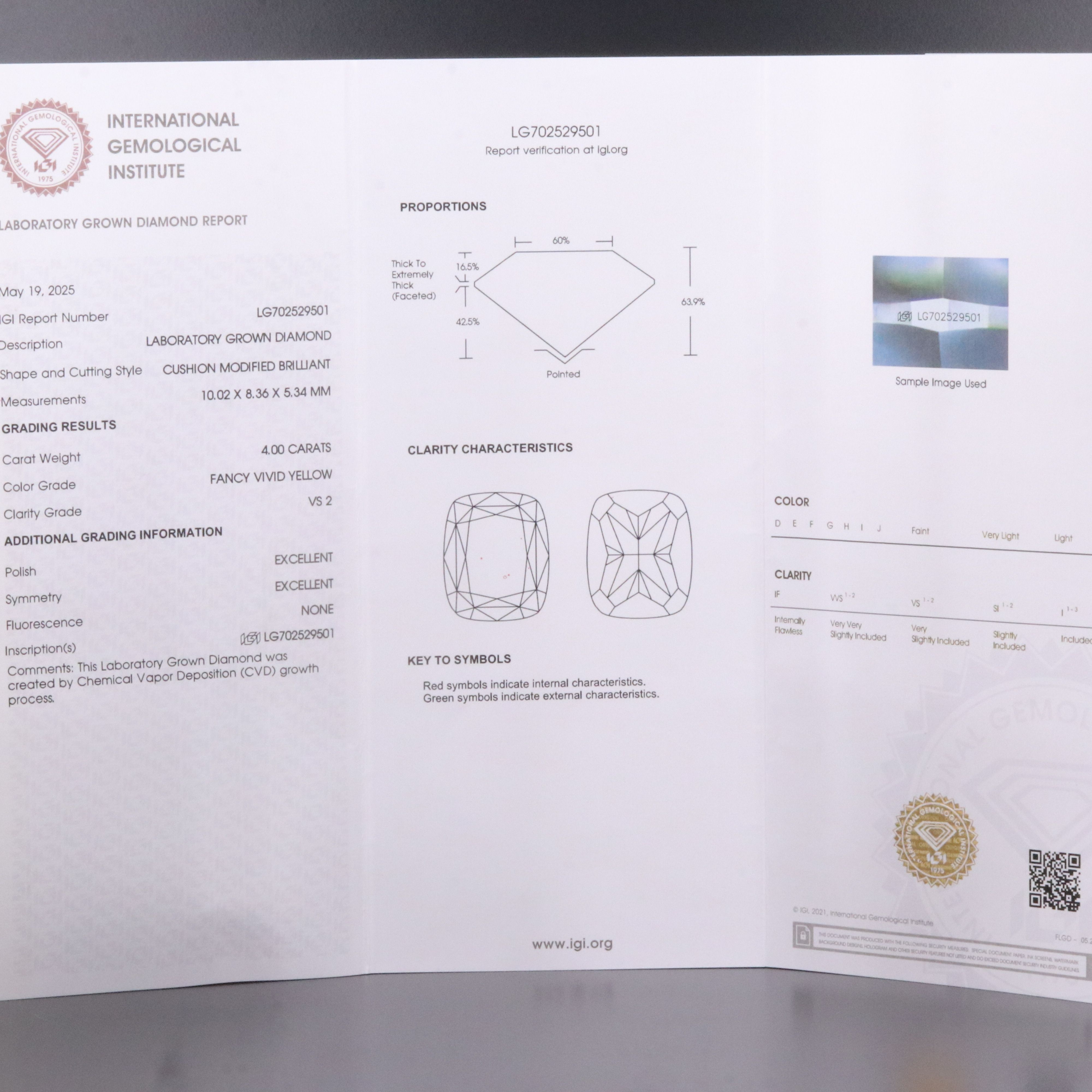 14K 4.00 CT Lab Grown Fancy Vivid Yellow Diamond Solitaire Ring with IGI Report