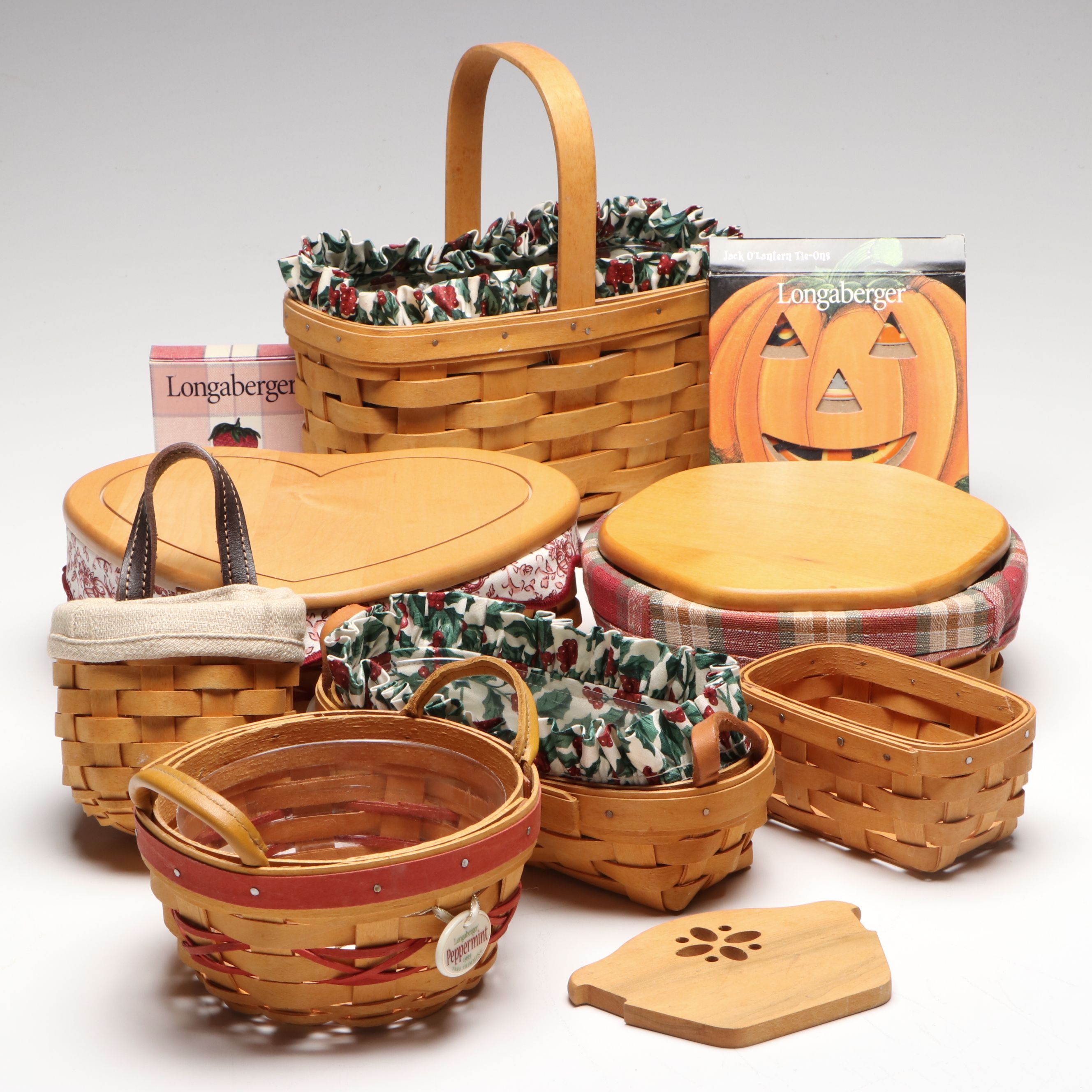 Longaberger Woven and Fabric Lined Baskets with Tie-On Accessories