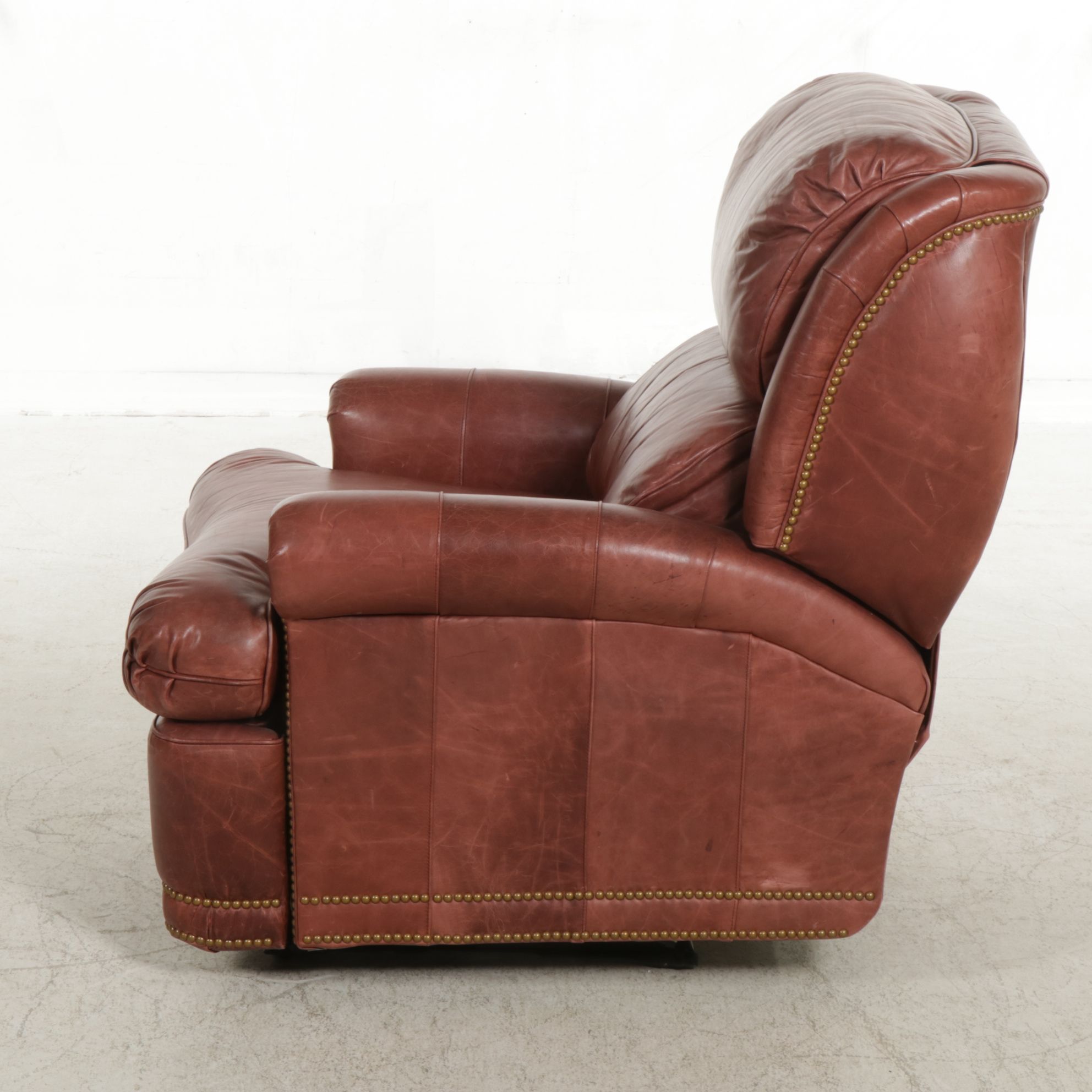 Thomasville Leather Upholstered Recliner