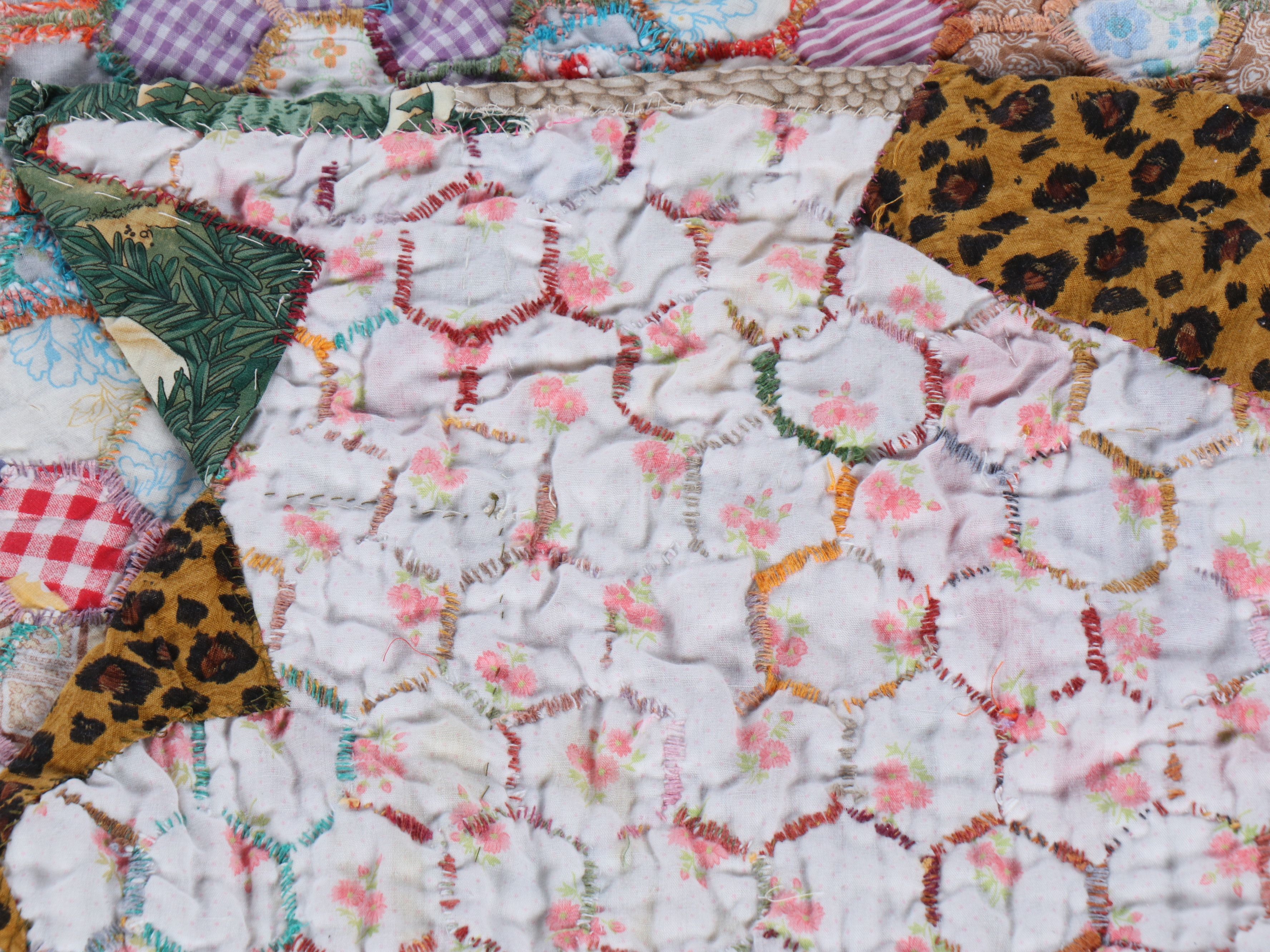 Hand-Pieced "Grandmother's Flower Garden" Yo-Yo Cotton Quilt