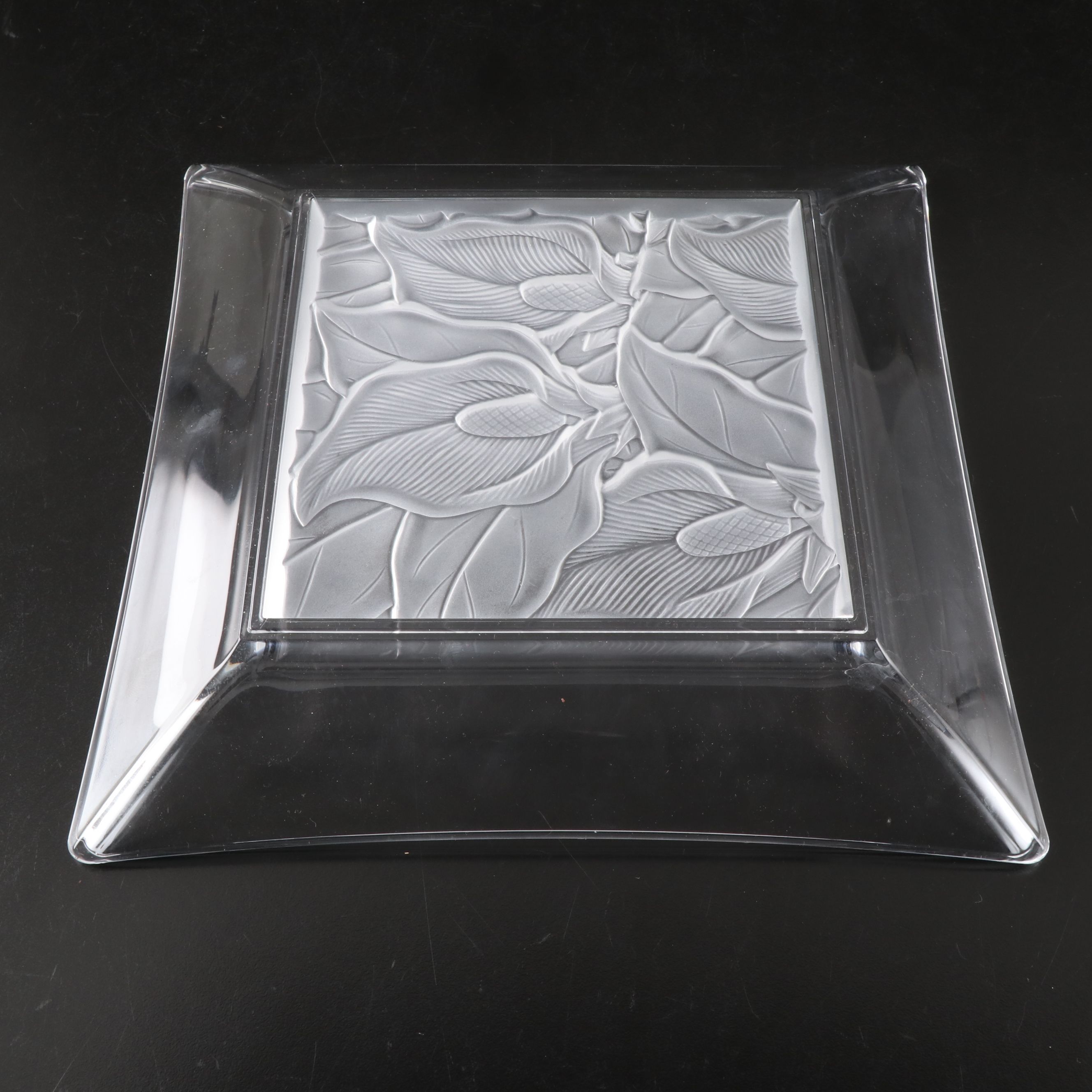 Lalique "Deux Fleurs" Crystal Perfume Bottle and Hoya "River Lily" Square Plate