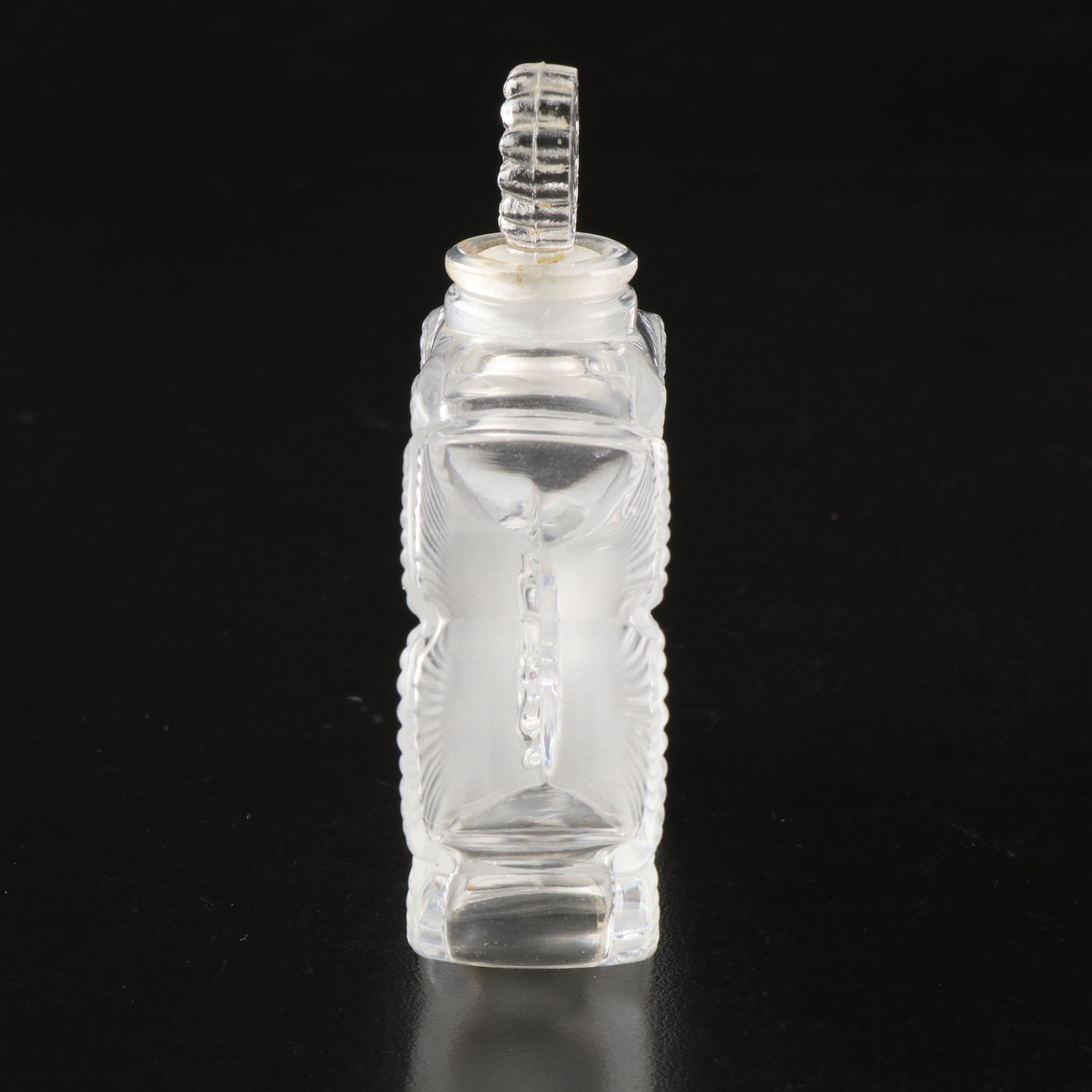 Lalique "Deux Fleurs" Crystal Perfume Bottle and Hoya "River Lily" Square Plate