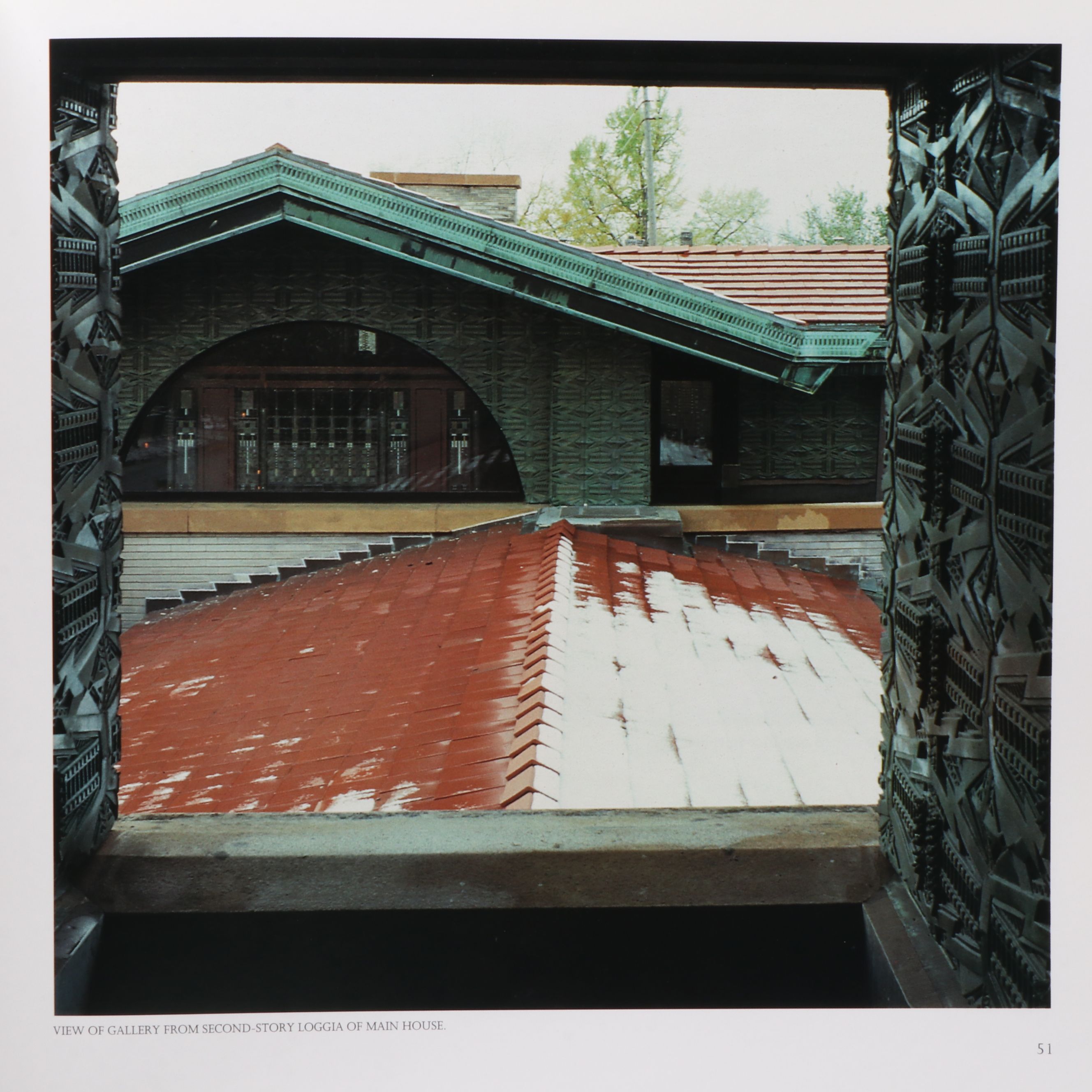 First Edition "Frank Lloyd Wright: The Masterworks" by Pfeiffer and Larkin, 1993