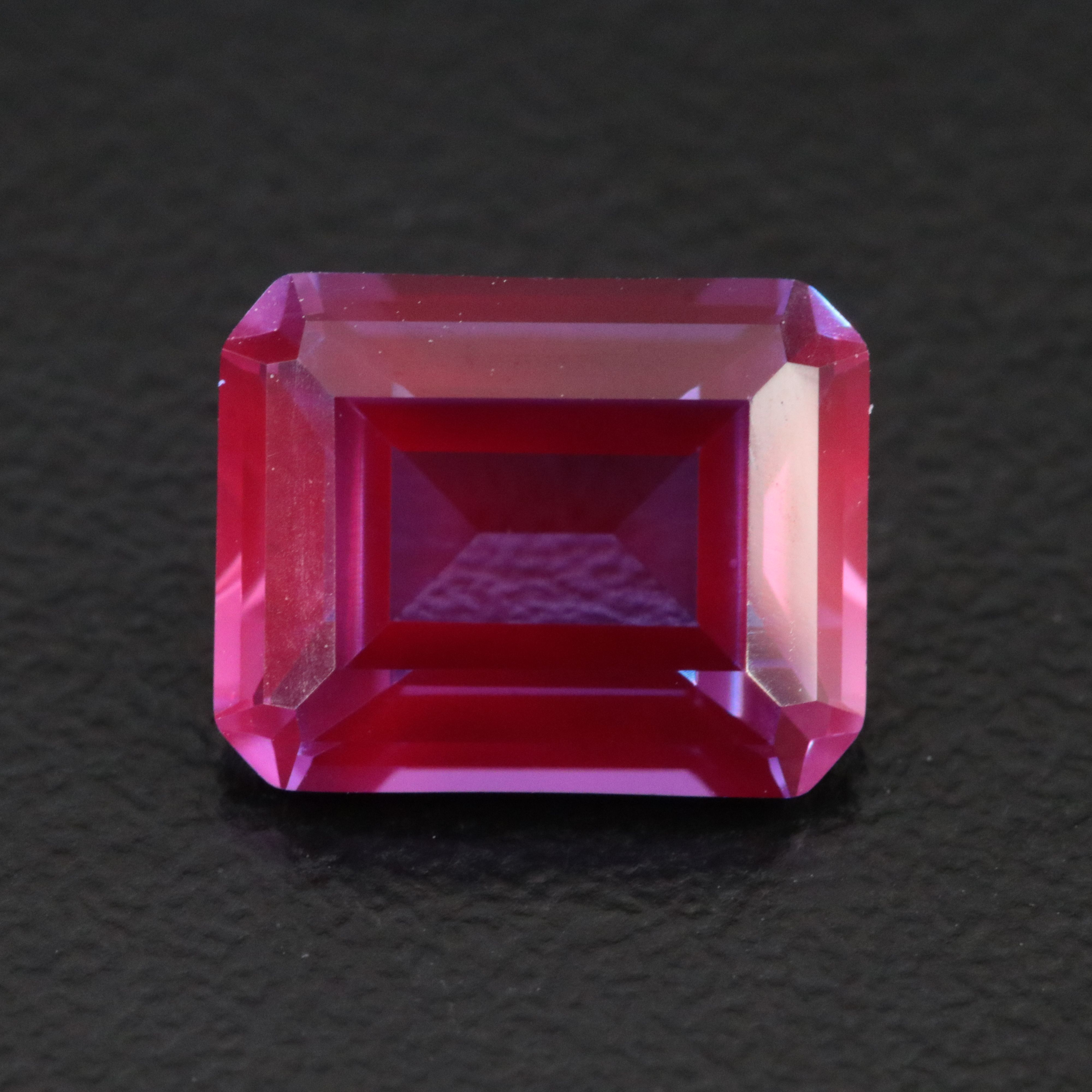 Loose 4.40 CT Lab Grown Color Change Sapphire