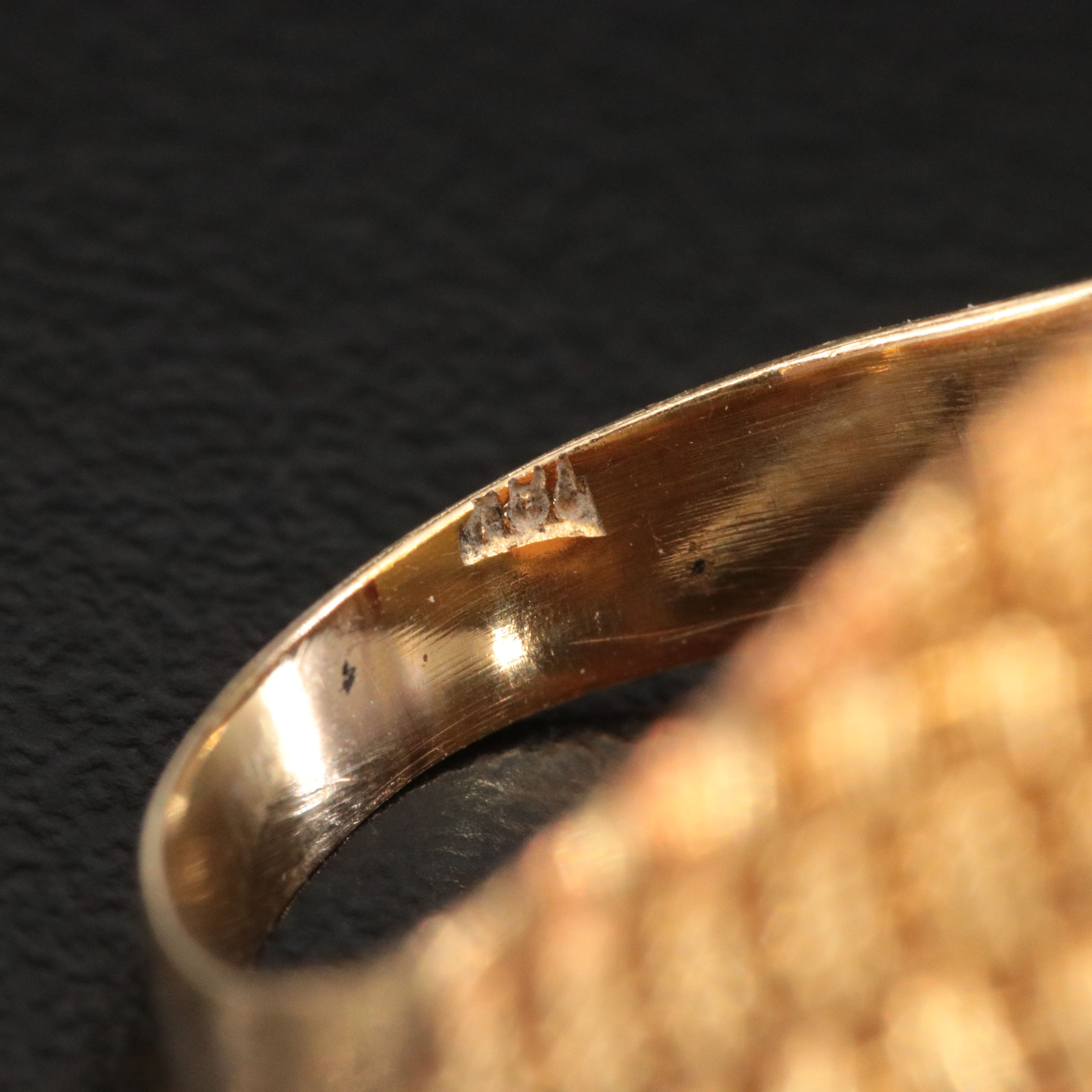 18K Basket Weave Coral Ring