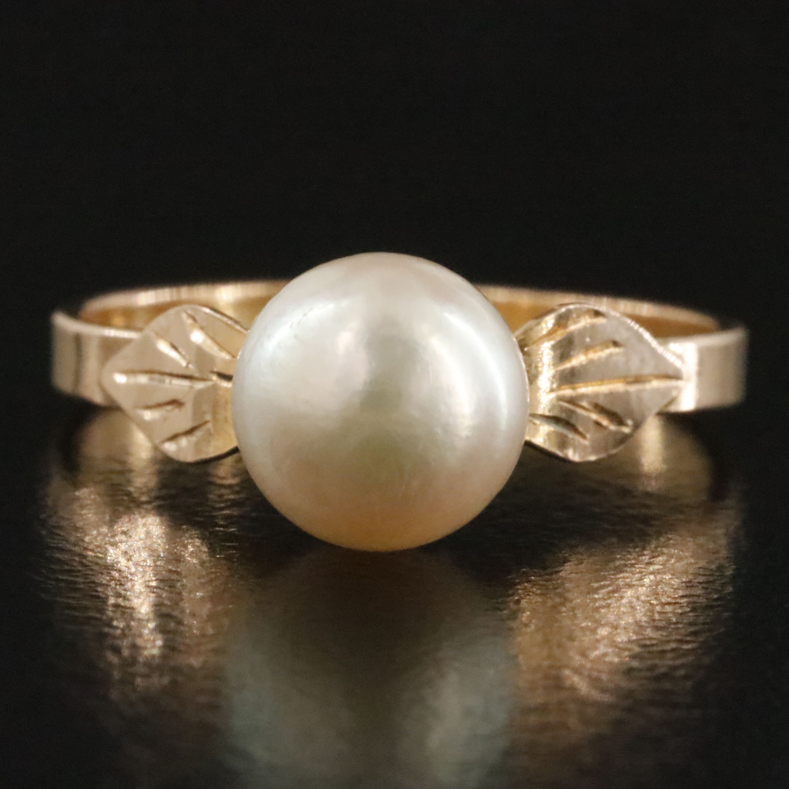 18K Pearl Ring