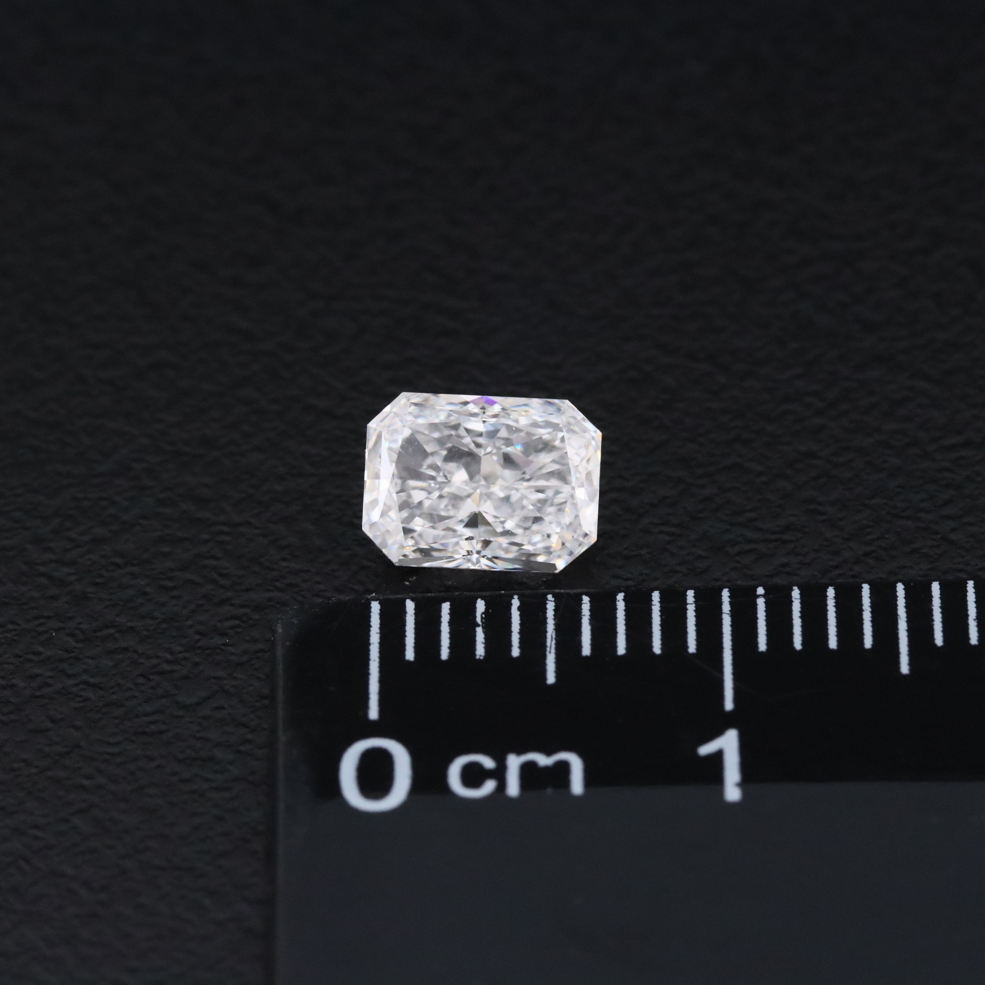 Loose 1.05 CT Lab Grown Diamond with IGI Report
