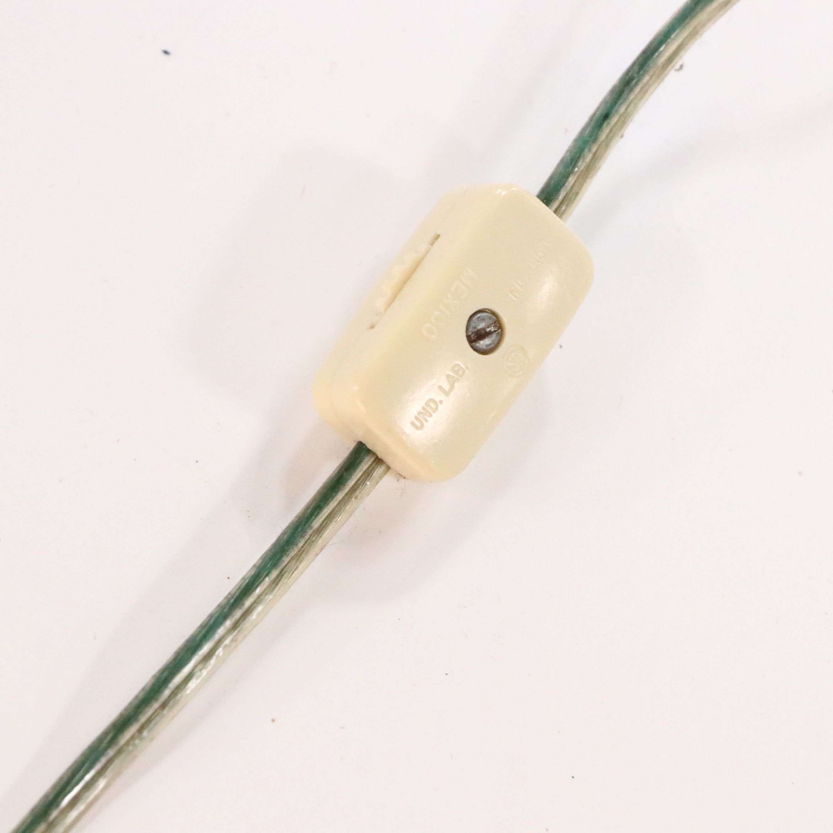 Abstract Two-Tone Paper Accent Lamp