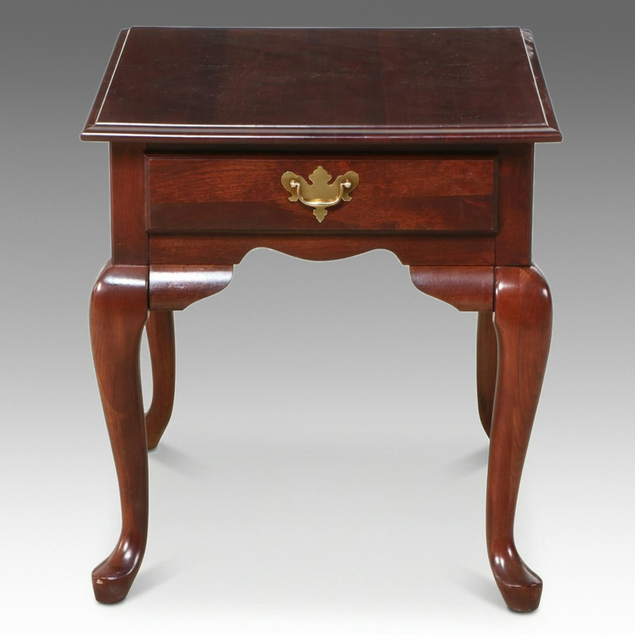 Broyhill Queen Anne Style Mahogany Side Table, Late 20th Century