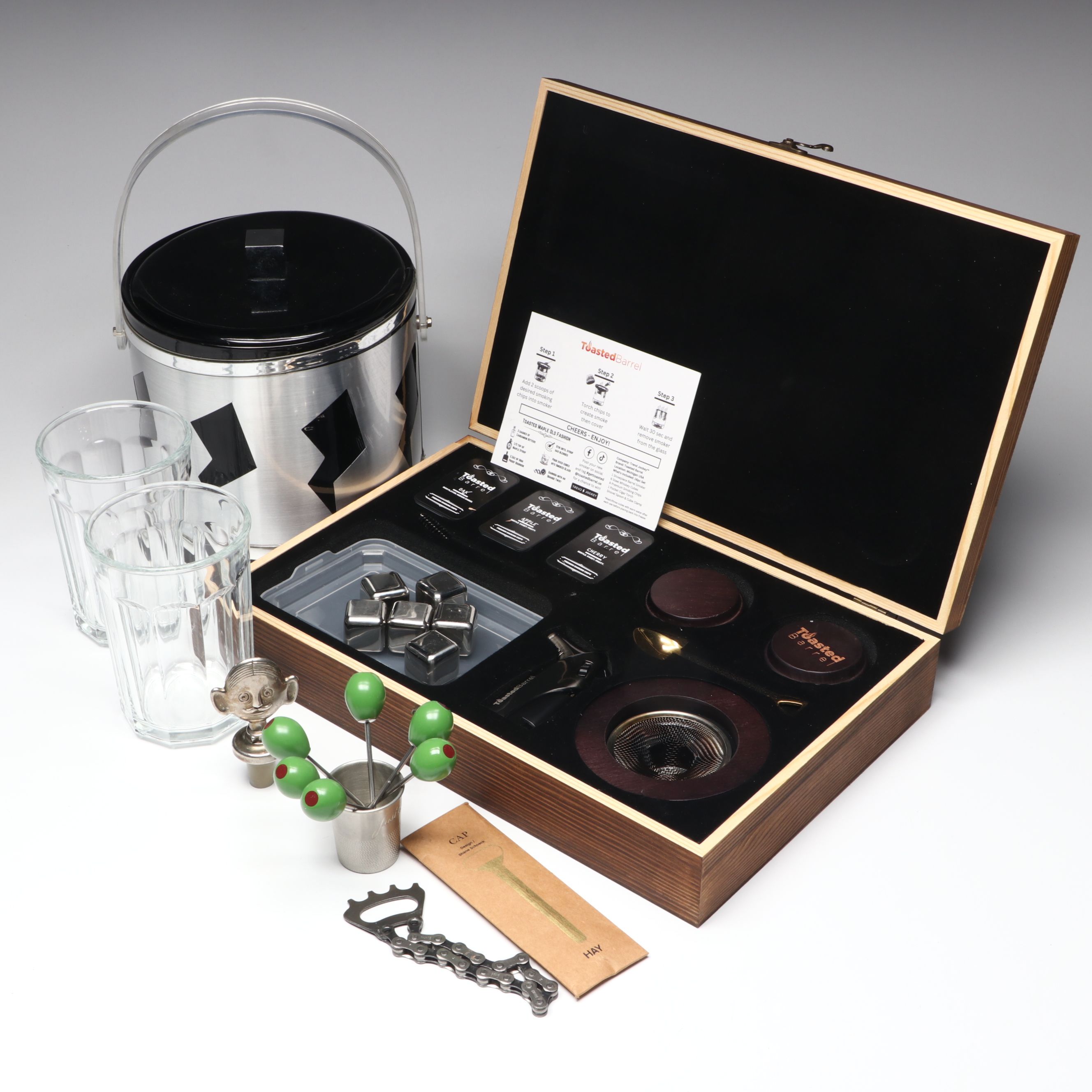 Toasted Barrel Bourbon Smoking Set with Ice Bucket and More Accessories