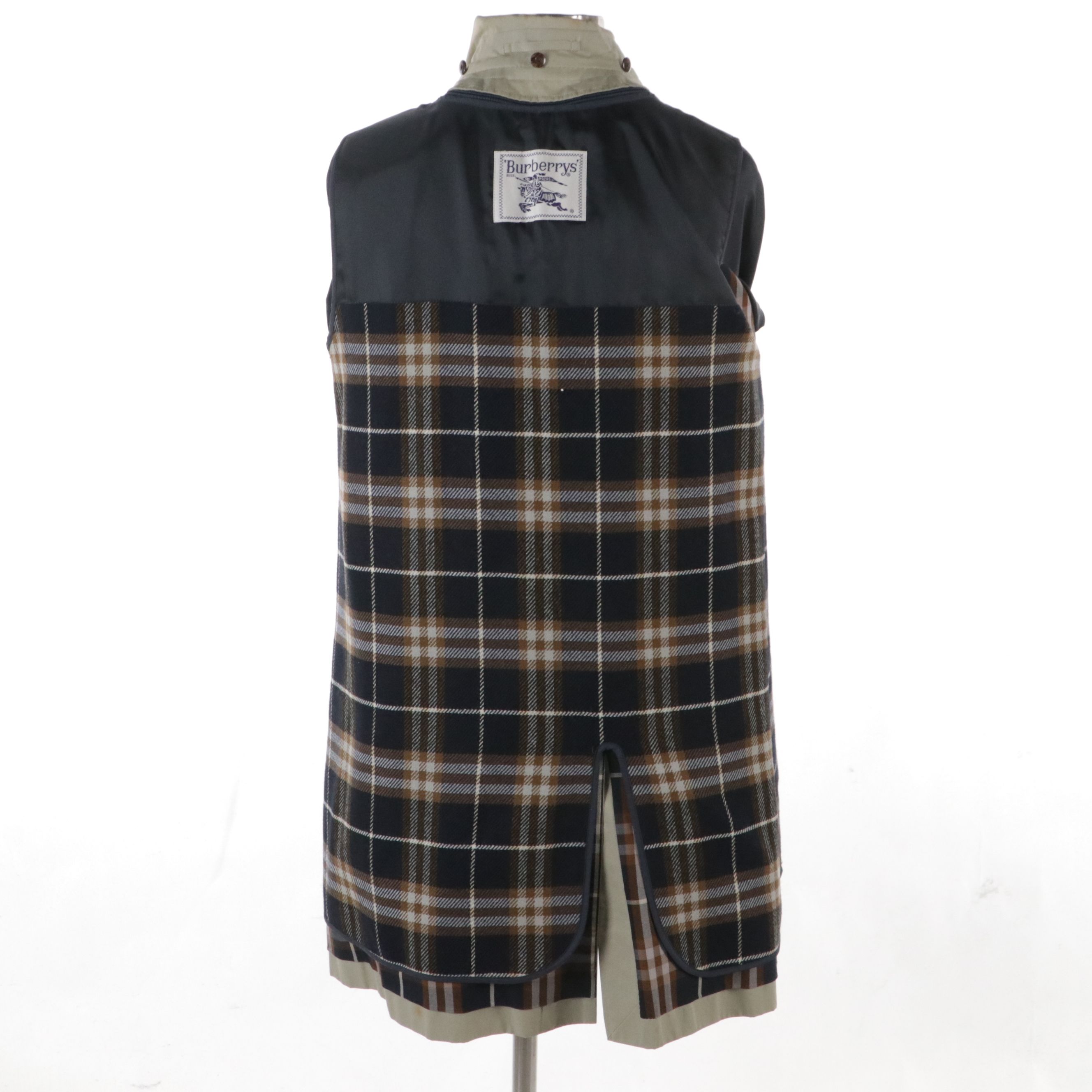 Burberrys Belted Cotton Raincoat with Wool Liner