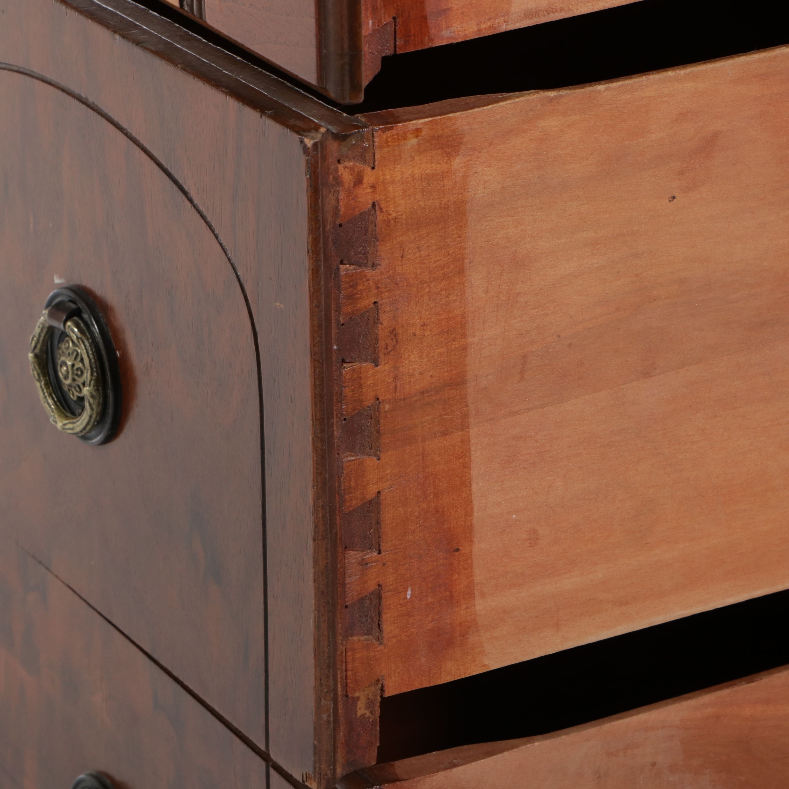 White Furniture Co. Hepplewhite Style Mahogany and Burl Vanity and Bench