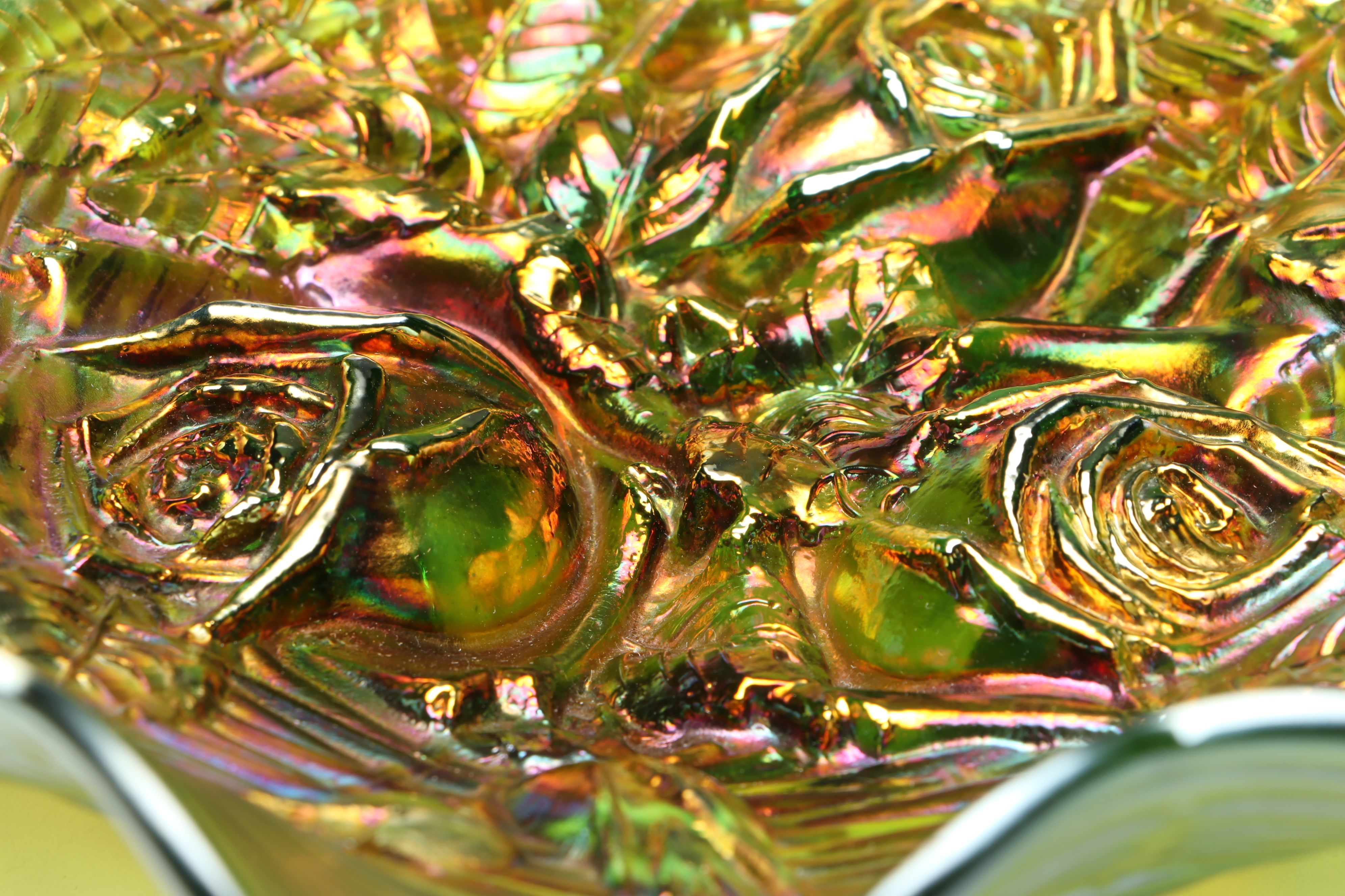 Northwood "Rose Show" Carnival Glass Ruffled Bowl, Early 20th Century