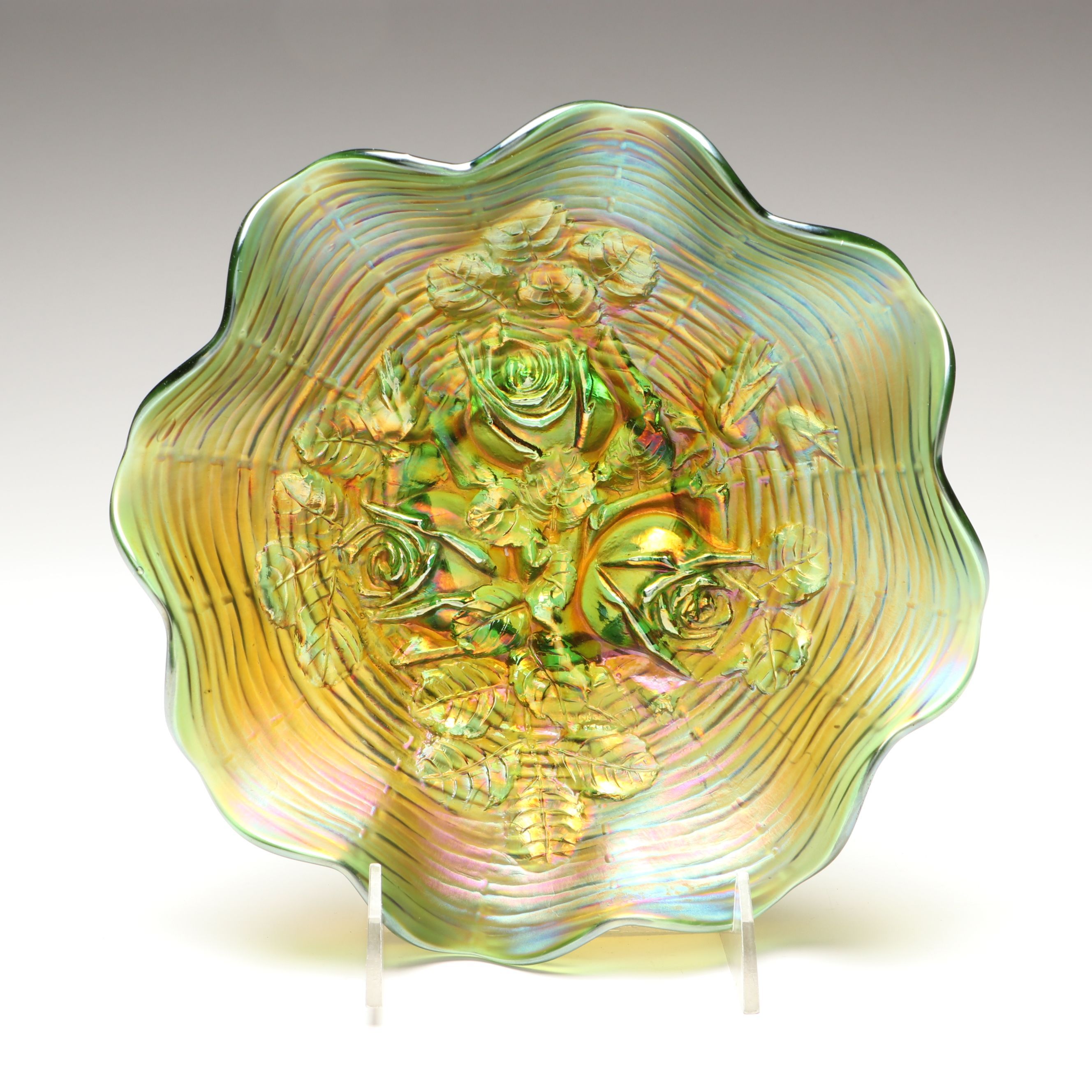 Northwood "Rose Show" Carnival Glass Ruffled Bowl, Early 20th Century