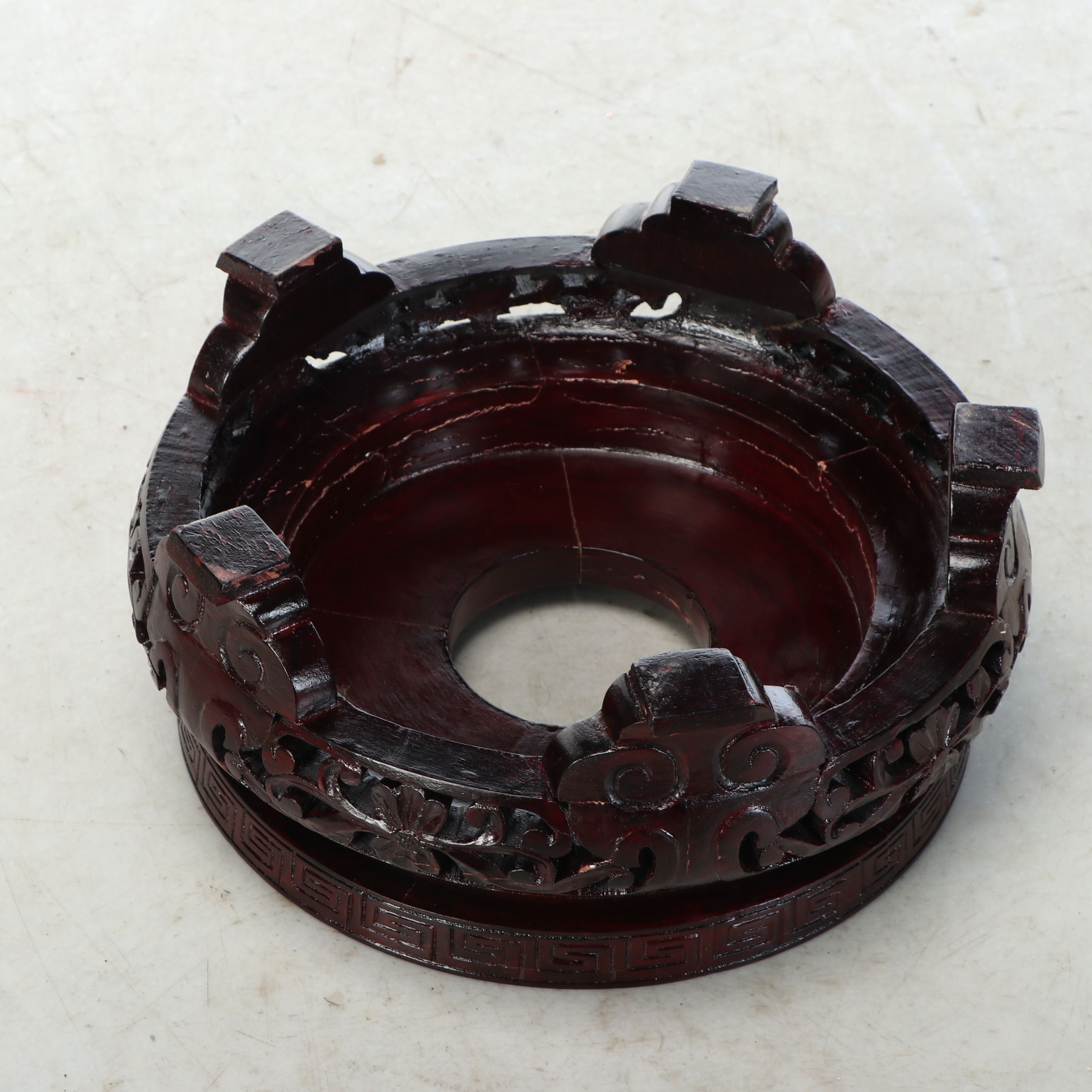 Chinese Gilt and Enameled Porcelain Fishbowl Planter with Wooden Stand