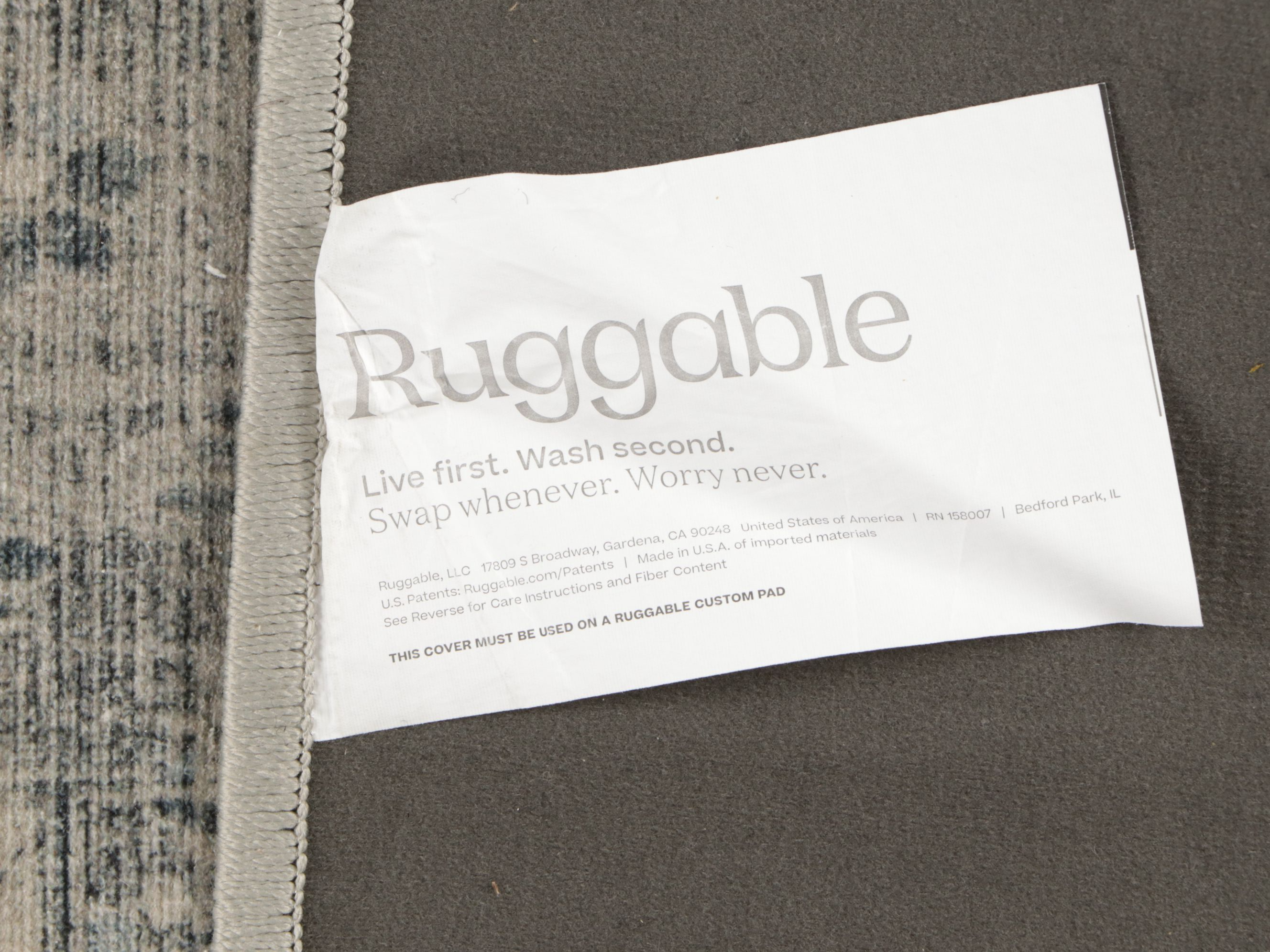 5' x 6'11 Machine Made Ruggable Persian Style Area Rug