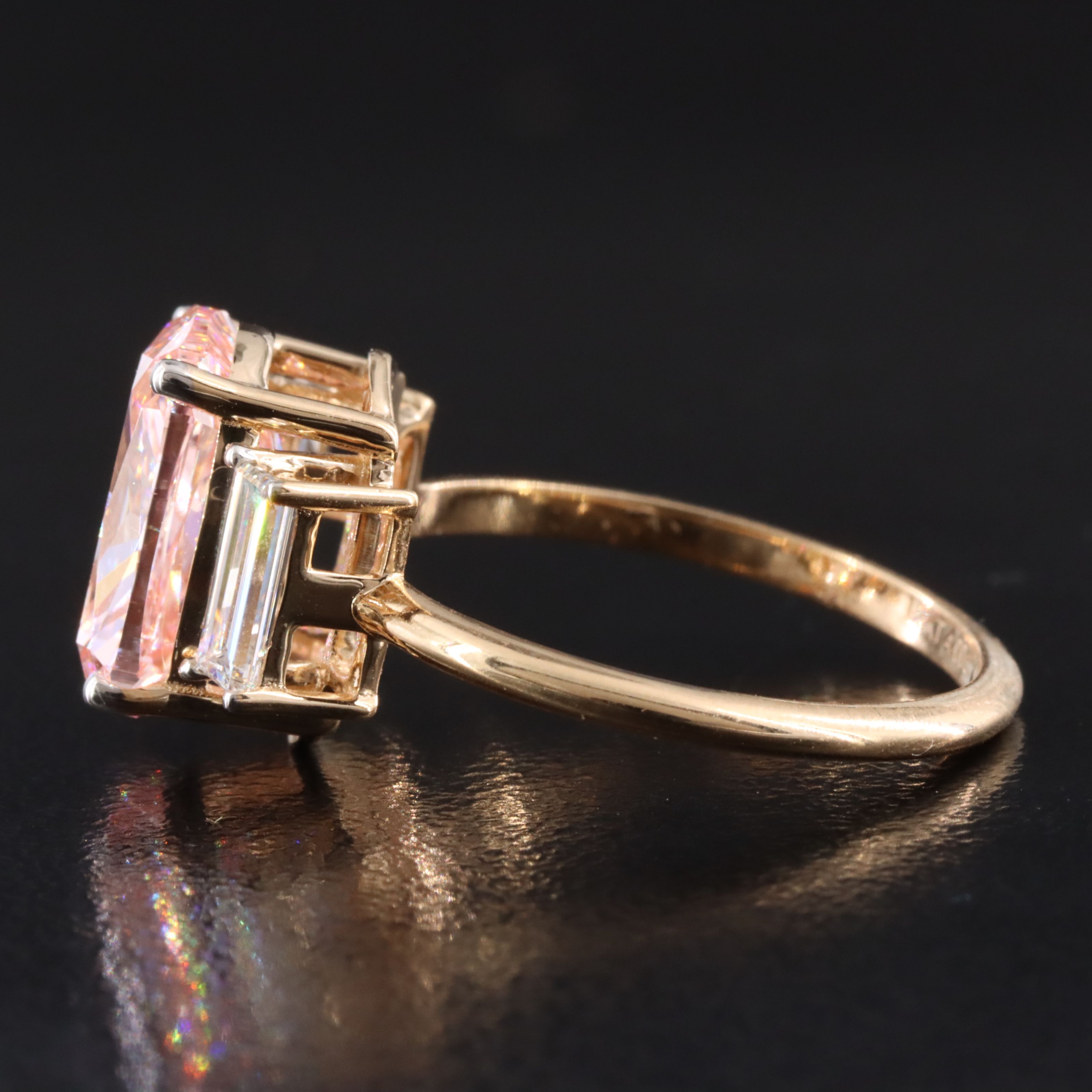 18K 4.07 CTW Lab Grown Diamond Ring with Fancy Vivid Pink Center and IGI Report