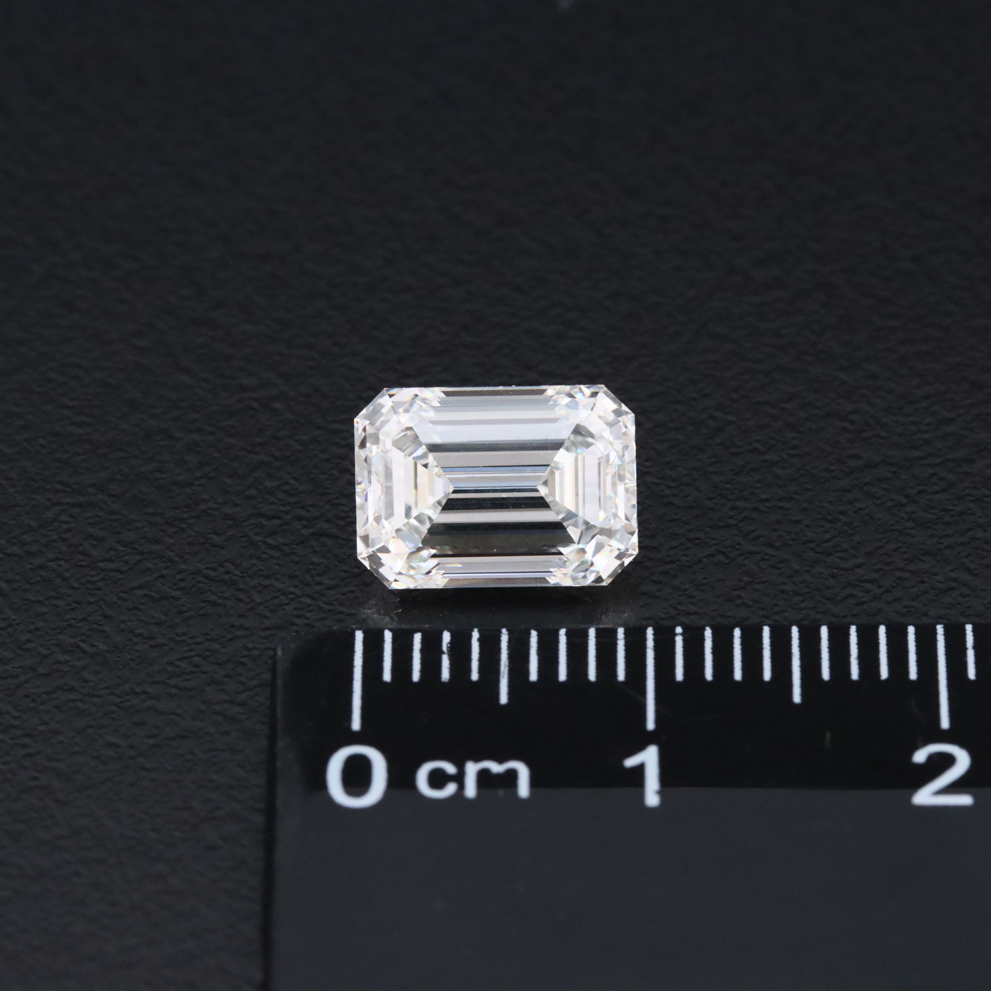 Loose 3.07 CT Lab Grown Diamond with IGI Report