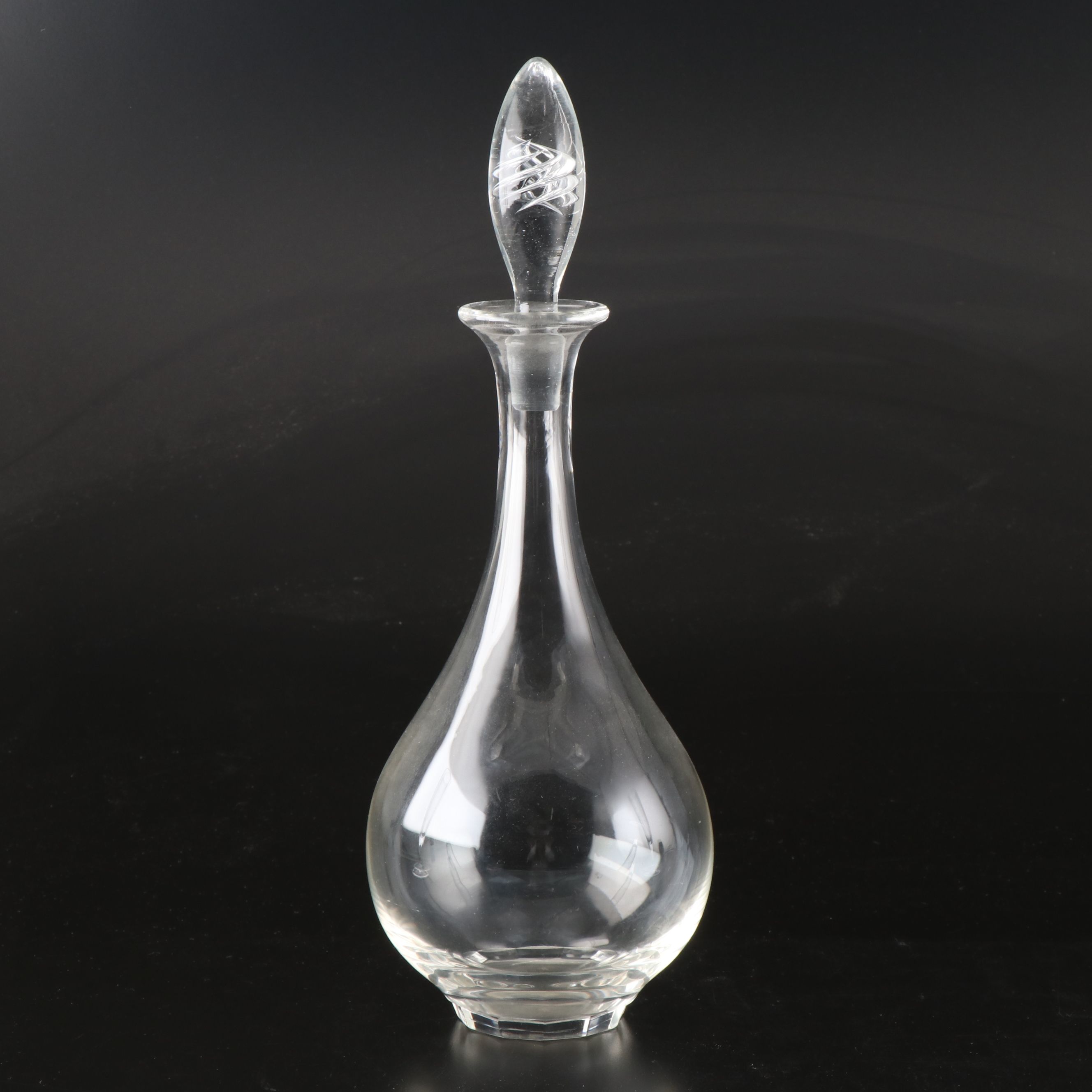 Lalique "Volnay" Crystal Decanter with Mariposa "Bellini" Glass Champagne Flutes
