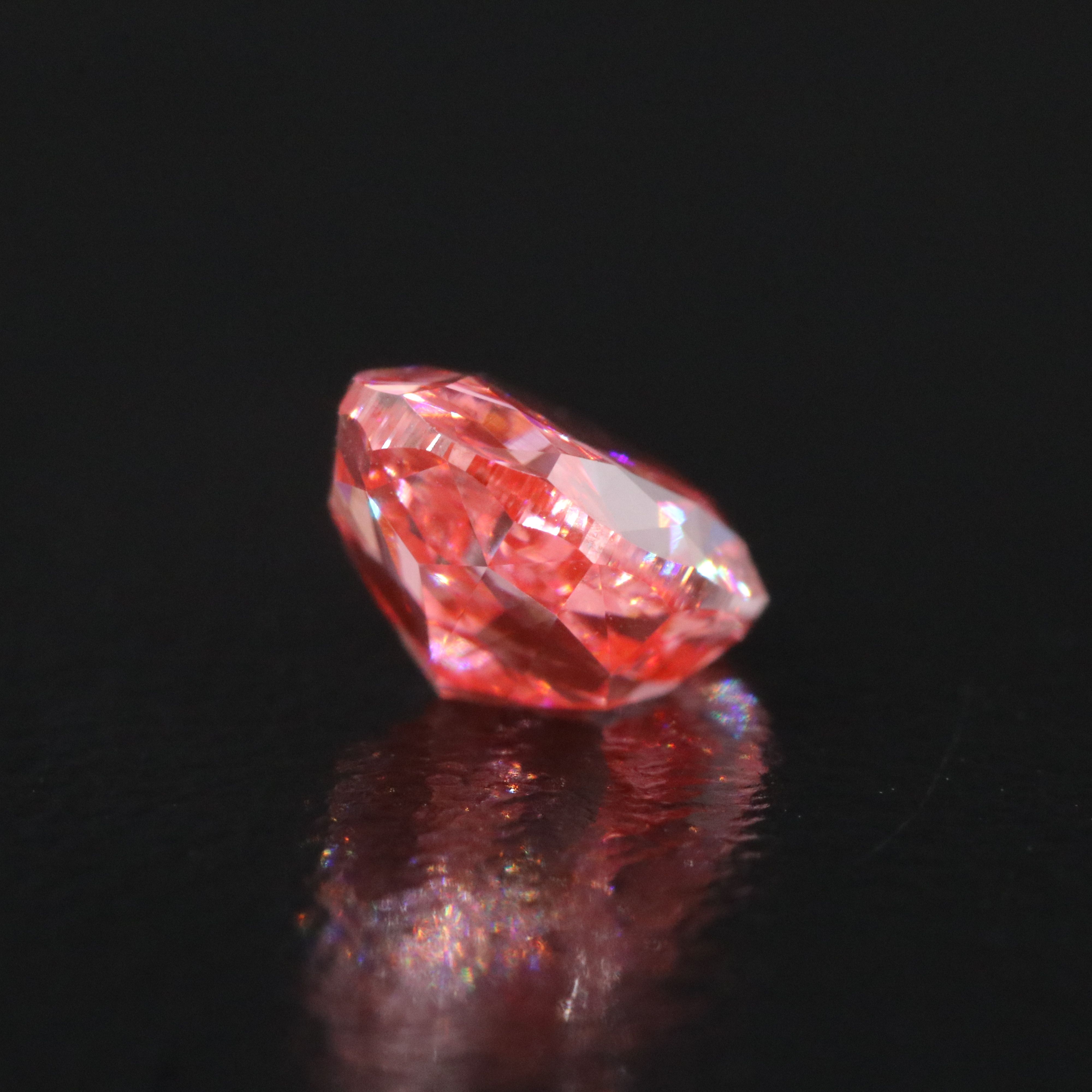 Loose 1.55 CT Lab Grown Fancy Vivid Pink Diamond with IGI Report