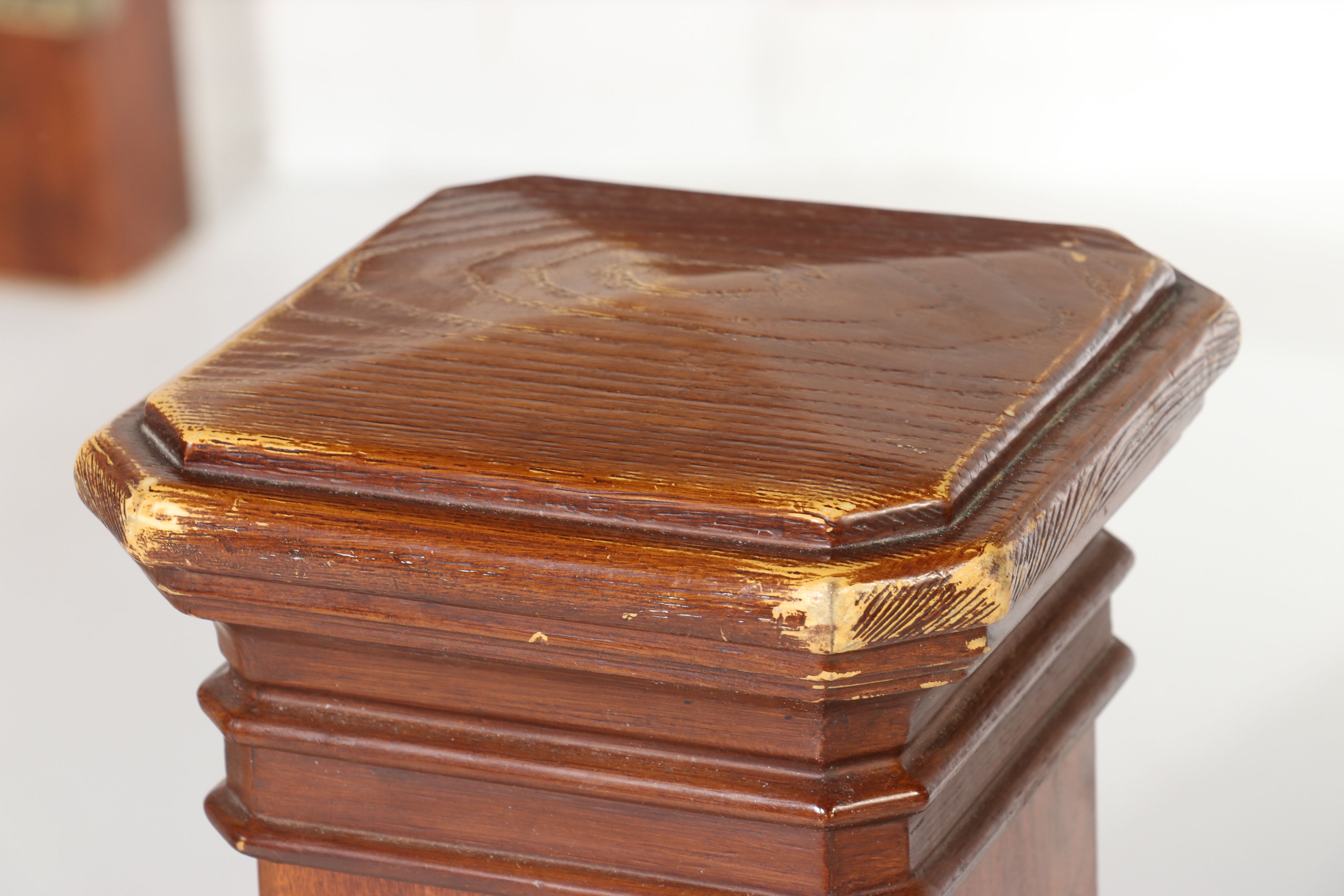 Timberline Furniture Cherry Finish "Ashworth" Dresser and Queen Size Bed Frame