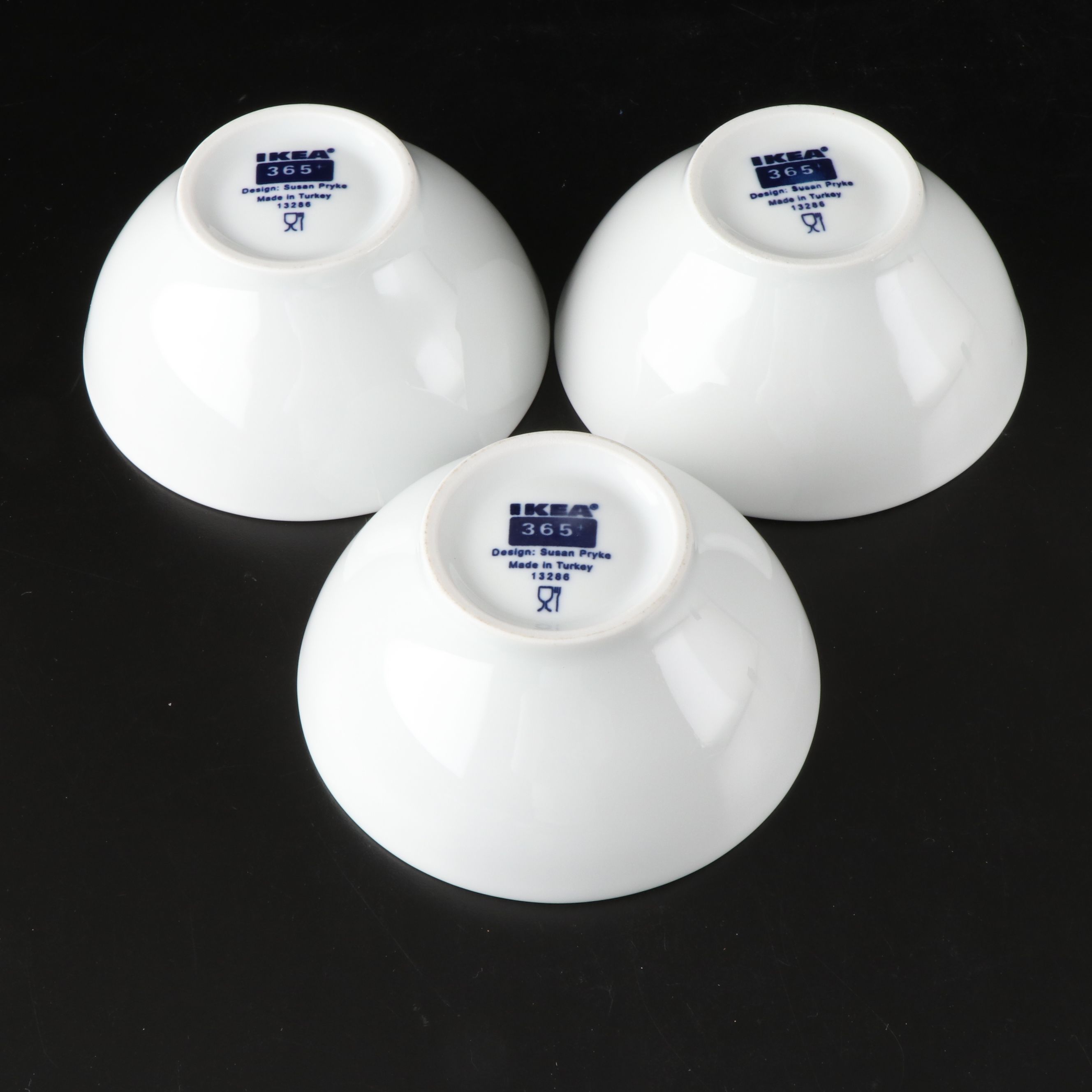 Chinese Blue and White Porcelain Chopsticks with Fish Platter, More Dinnerware