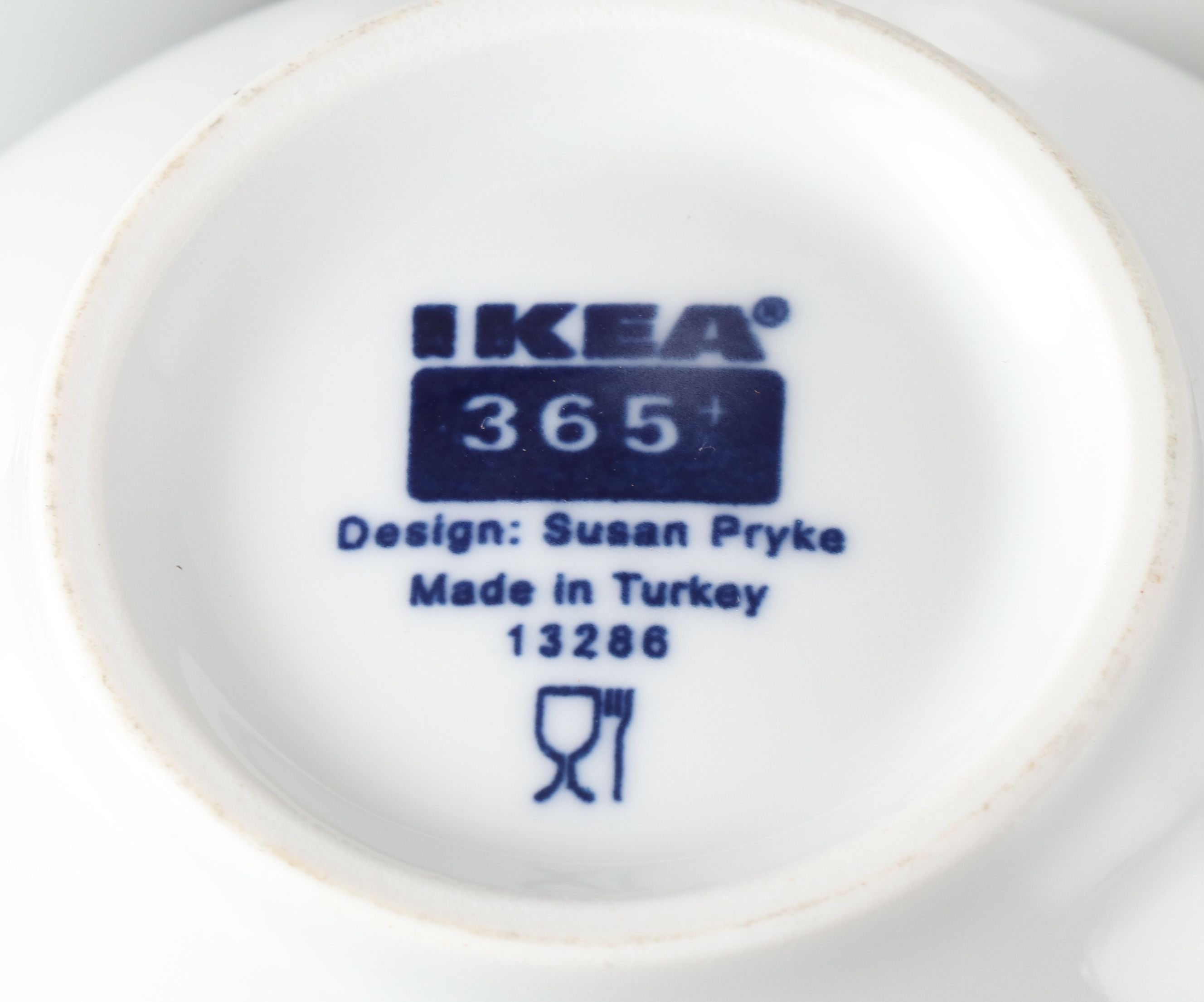 Chinese Blue and White Porcelain Chopsticks with Fish Platter, More Dinnerware