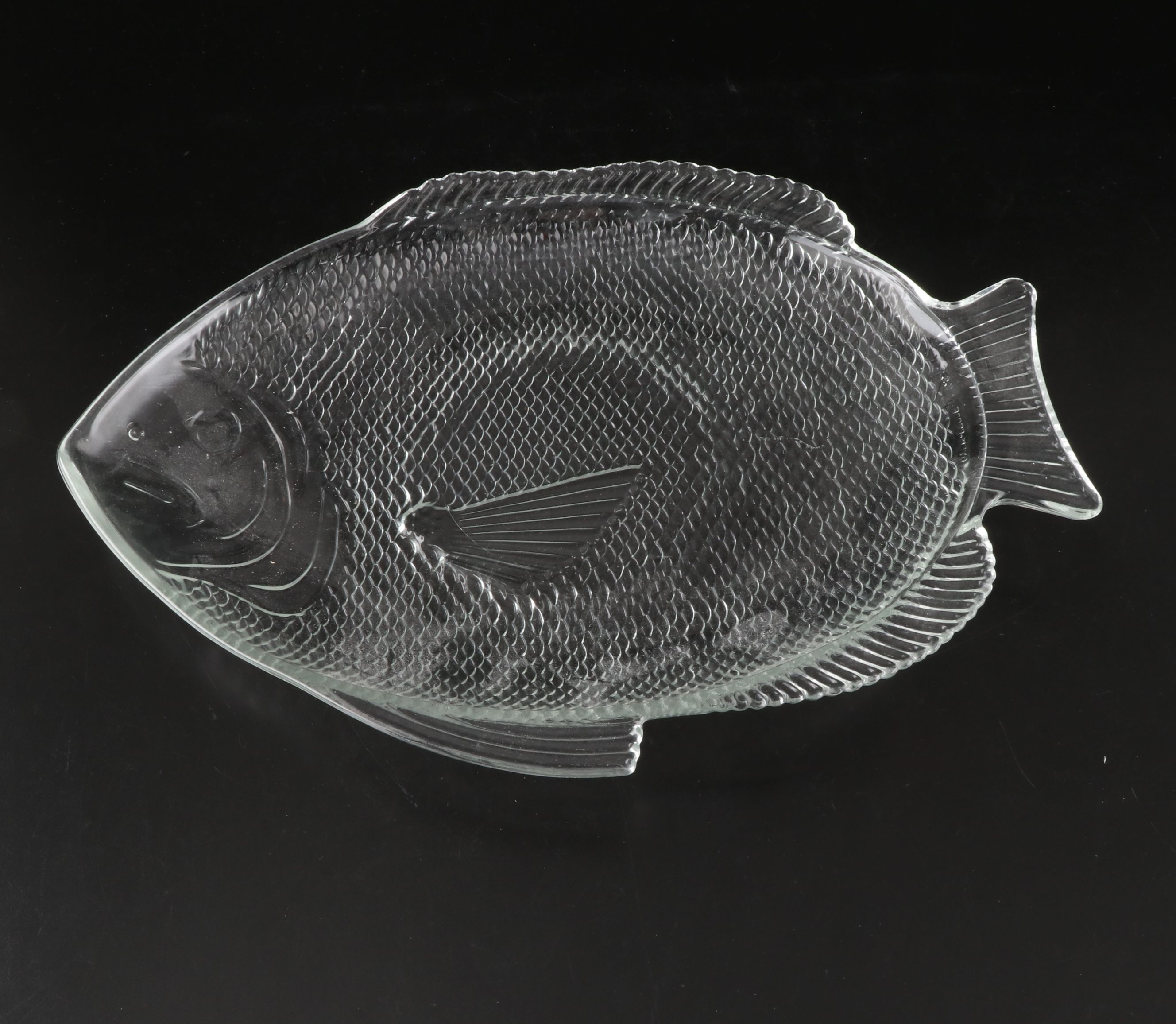 Chinese Blue and White Porcelain Chopsticks with Fish Platter, More Dinnerware