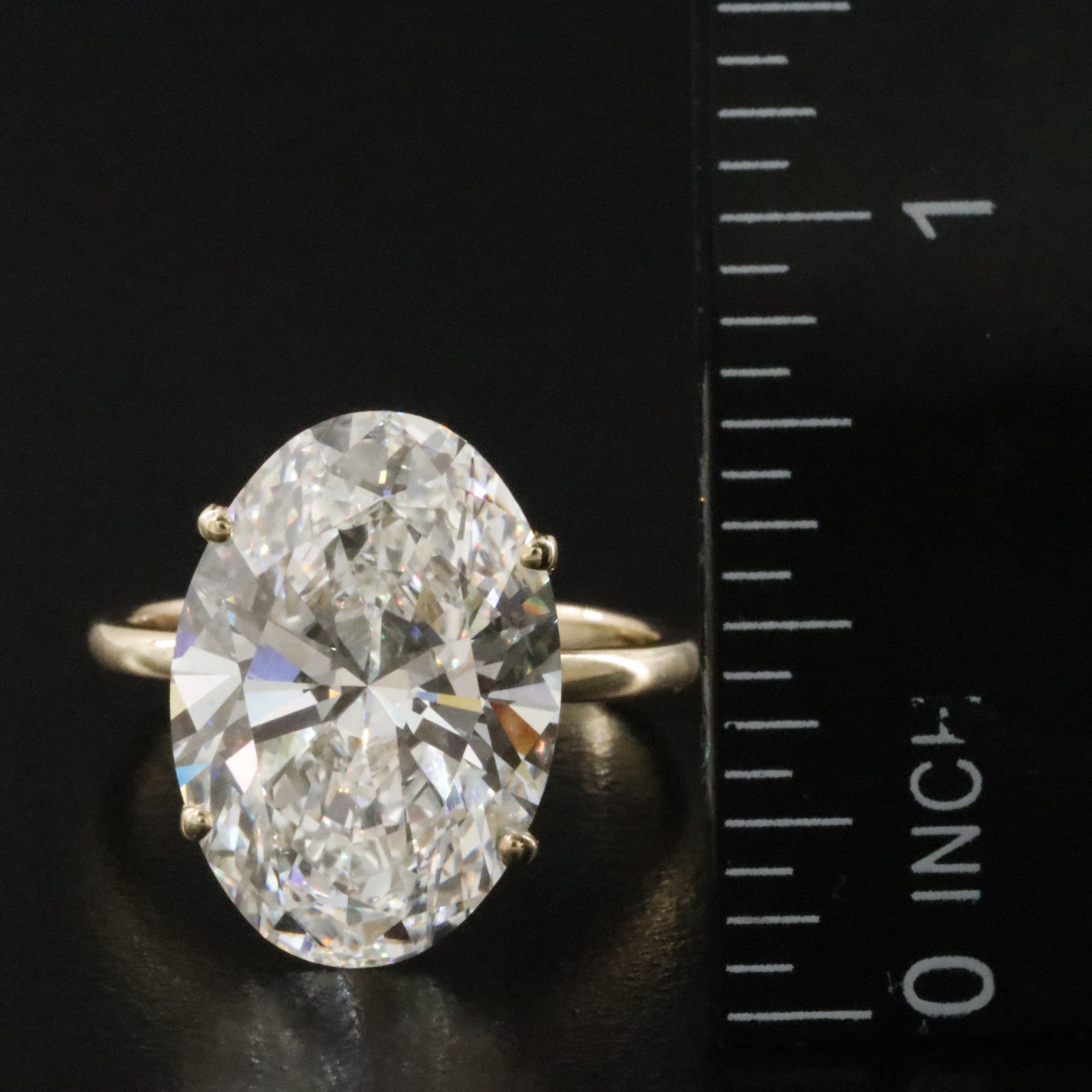 14K 9.56 CT Lab Grown Diamond Solitaire Ring with IGI Report